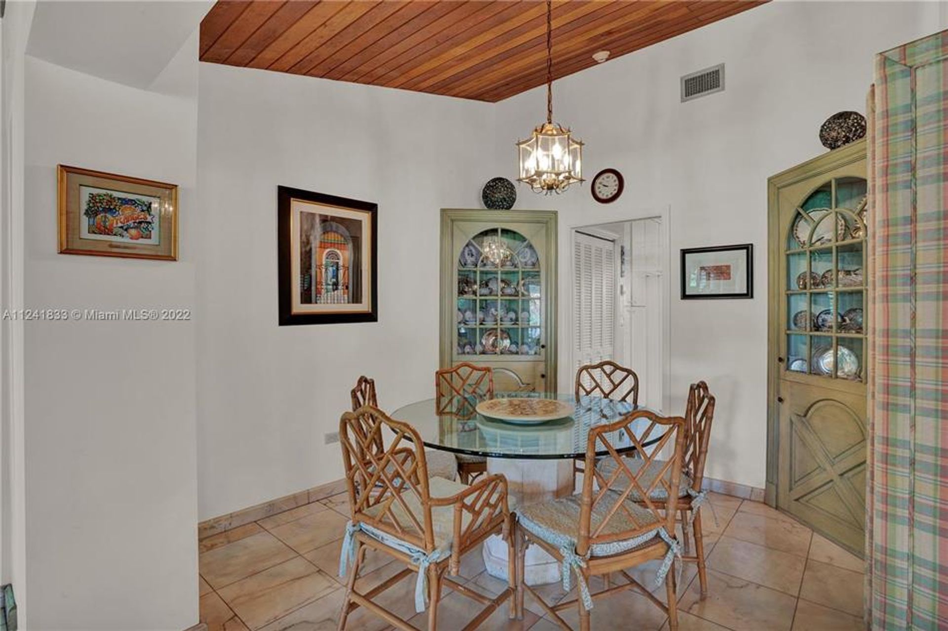 Condominio en Coral Gables, Florida 10859120