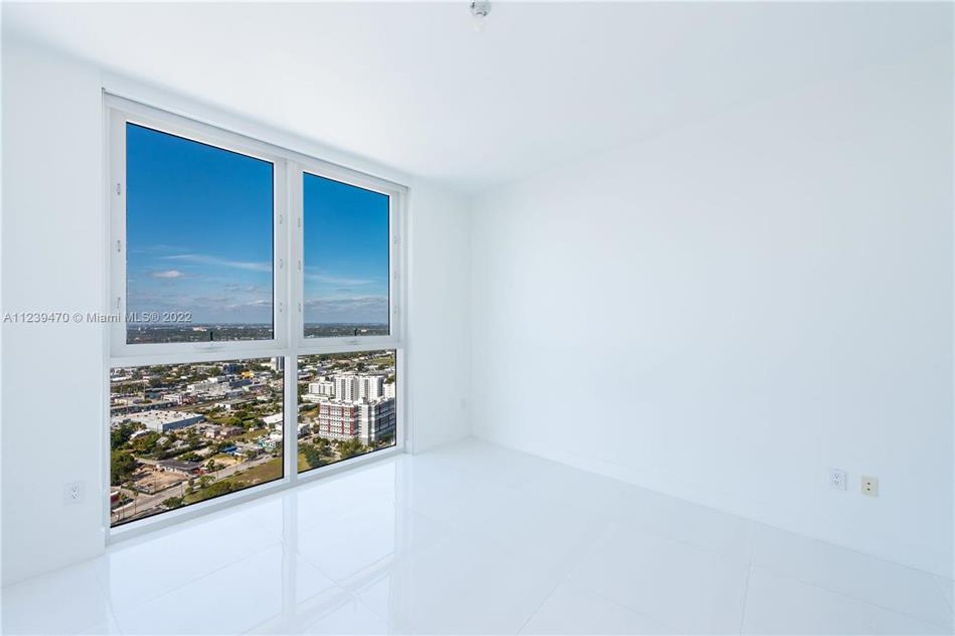 Condominium in Miami, Florida 10859169