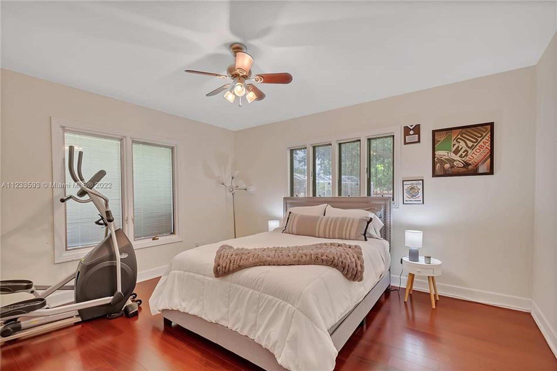 सम्मिलित में Palmetto Bay, Florida 10859202