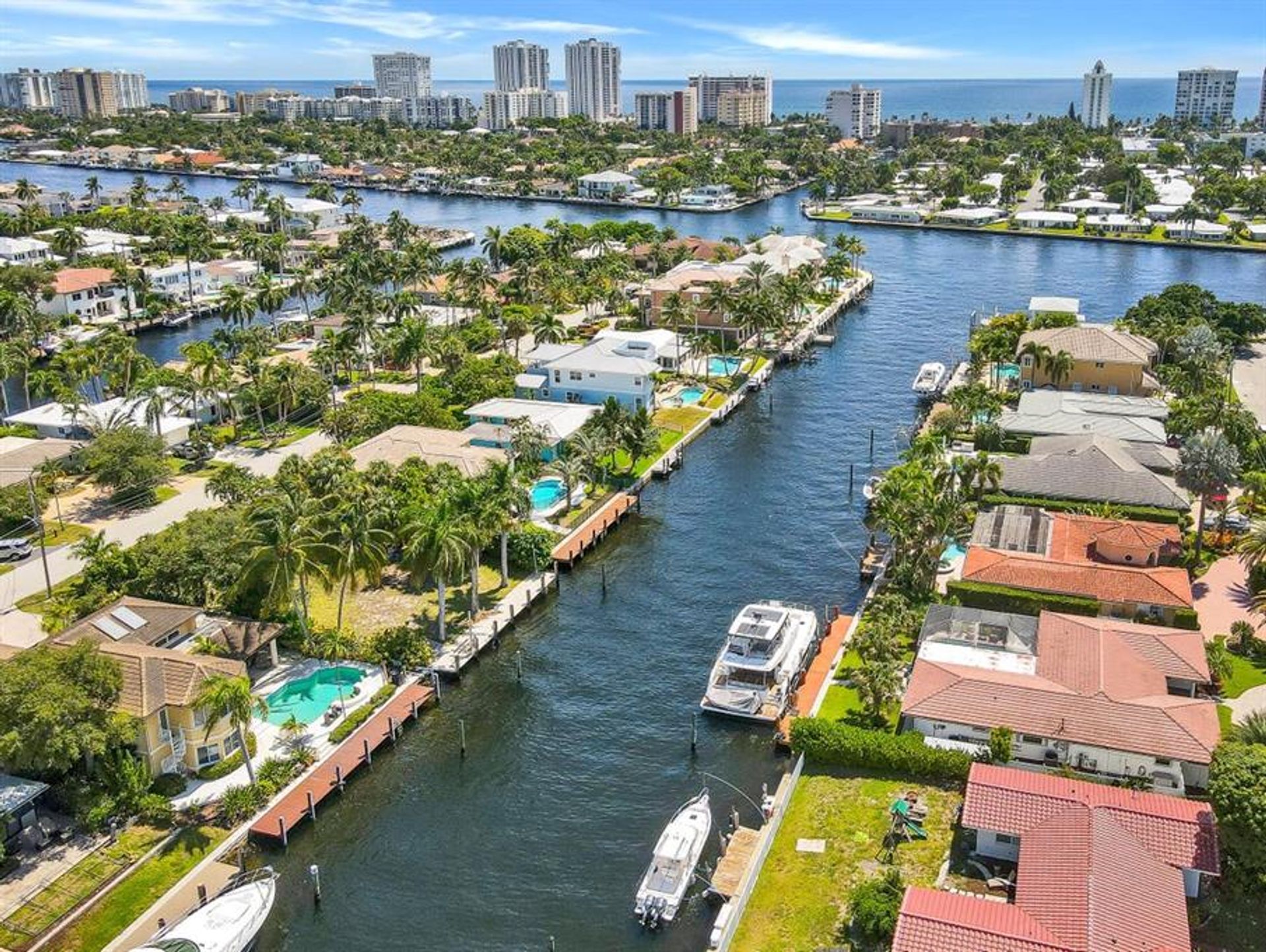 жилой дом в Pompano Isles, Florida 10859221