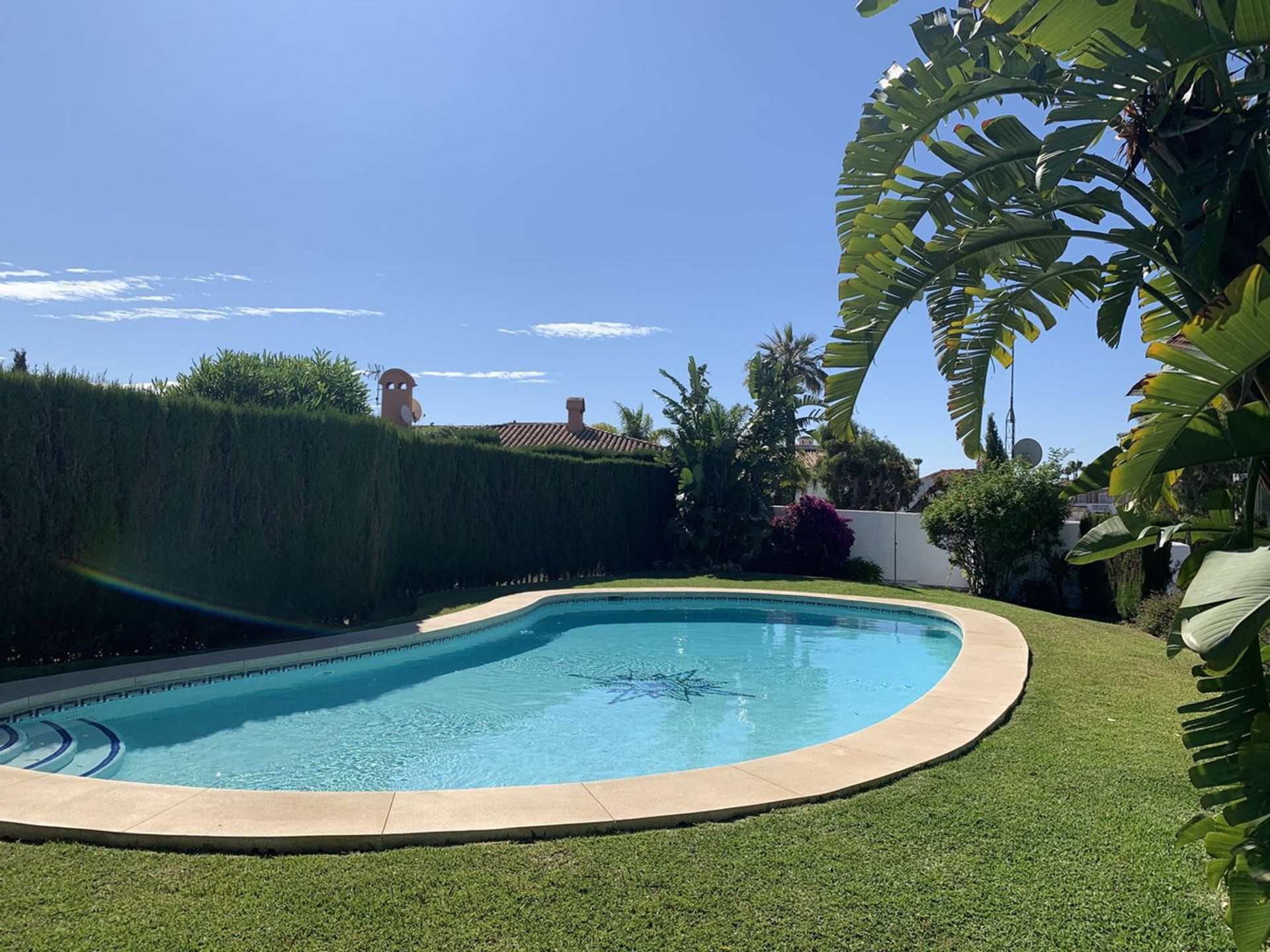 بيت في Estepona, Andalucía 10859575