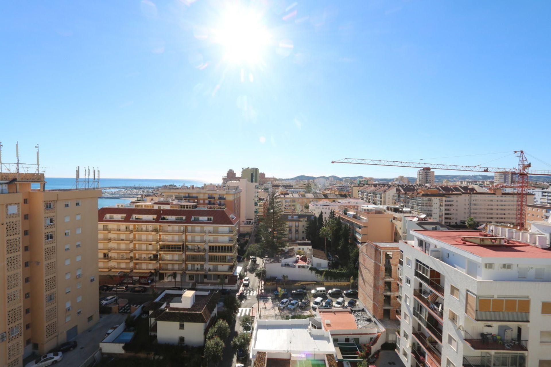 Кондоминиум в Fuengirola, Andalucía 10859748