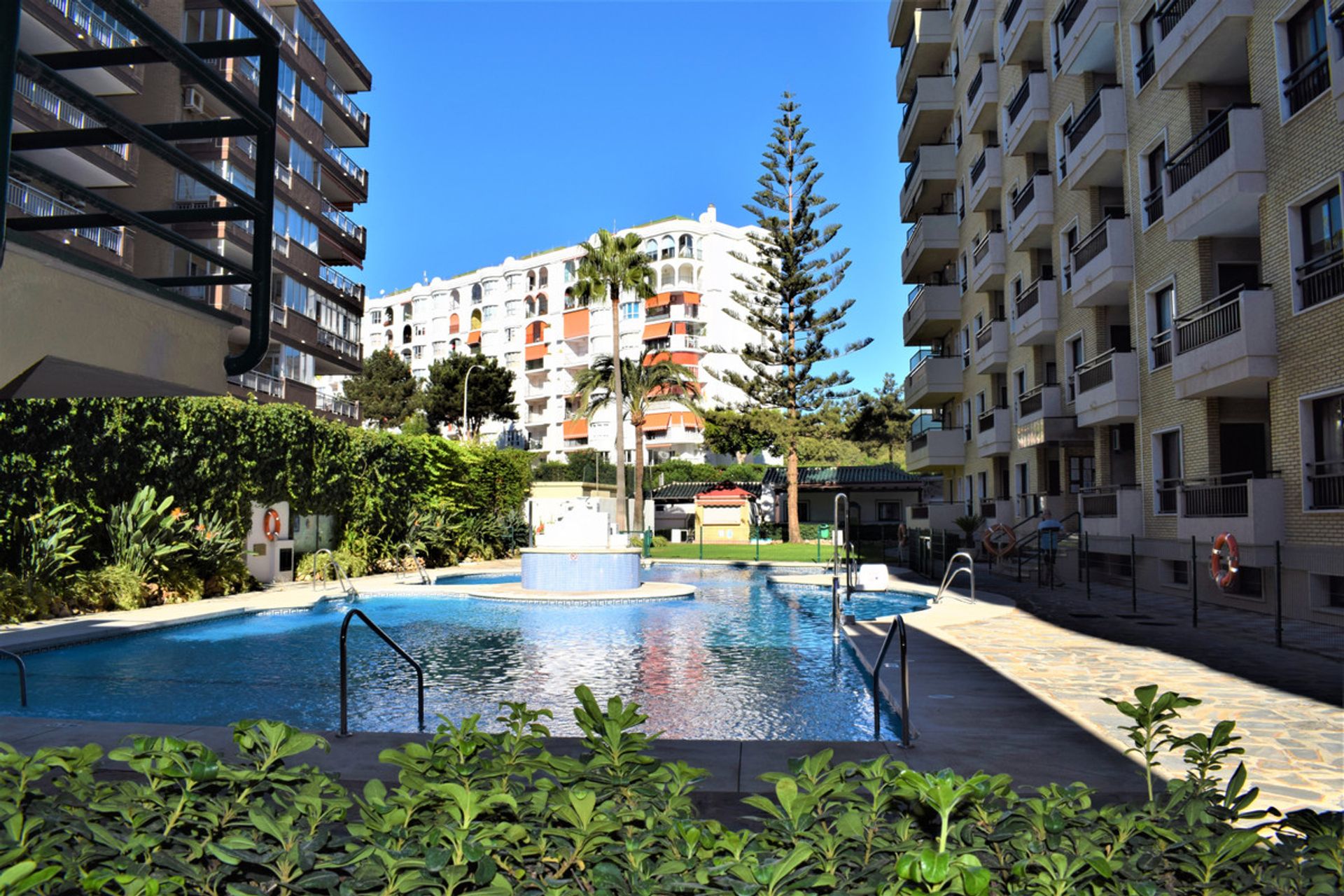 Condominium in Fuengirola, Andalucía 10859850