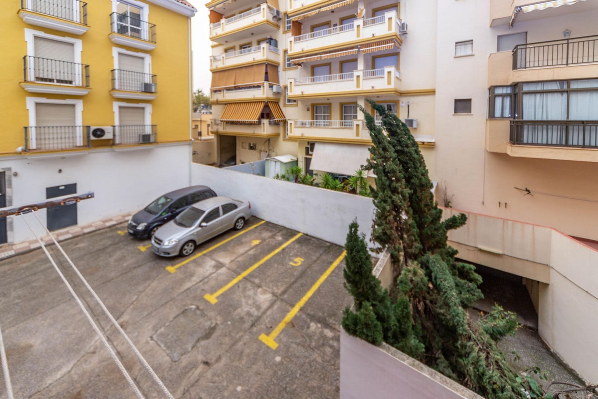 Condominio en Fuengirola, Andalucía 10859920