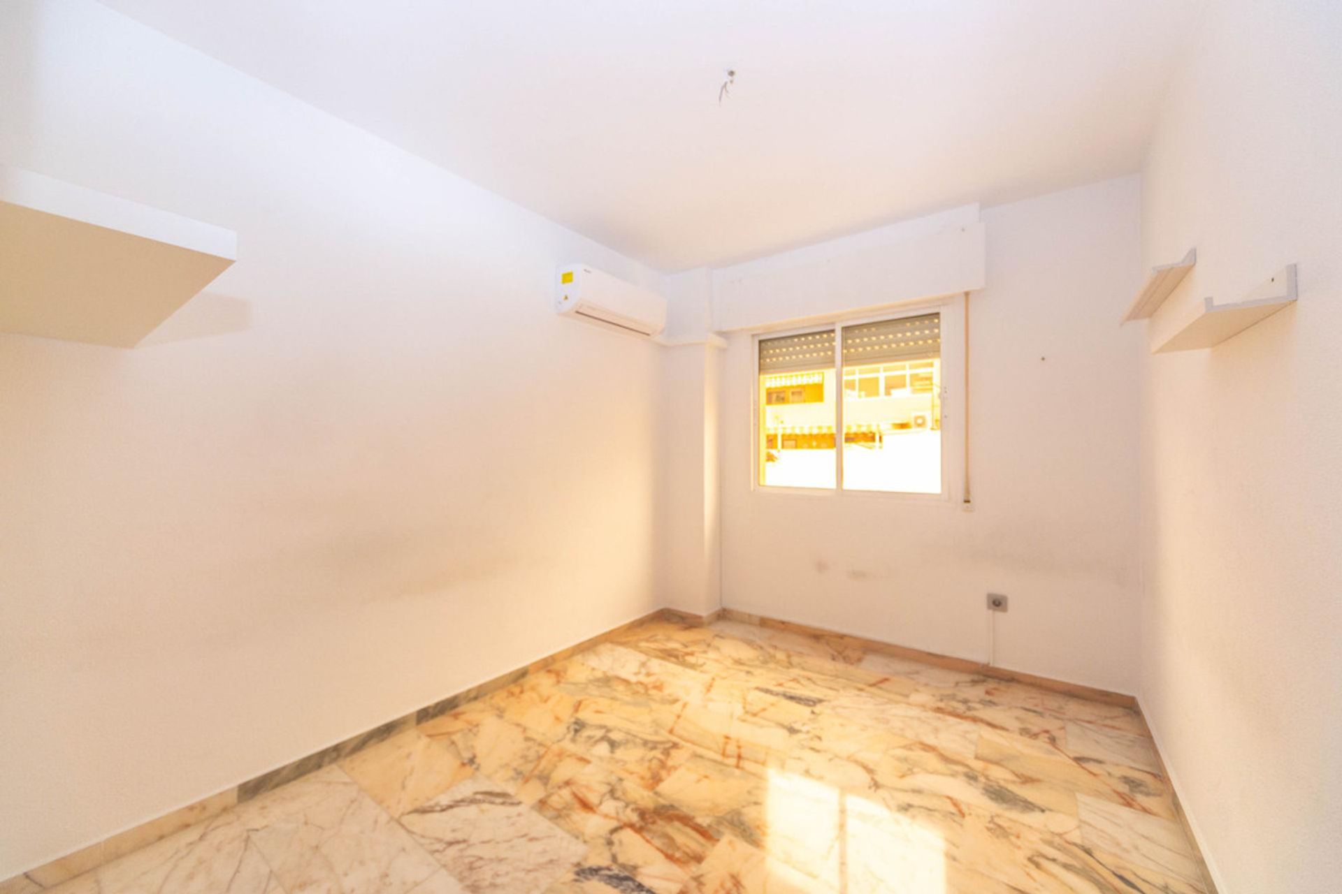 Condominio nel Fuengirola, Andalucía 10859920