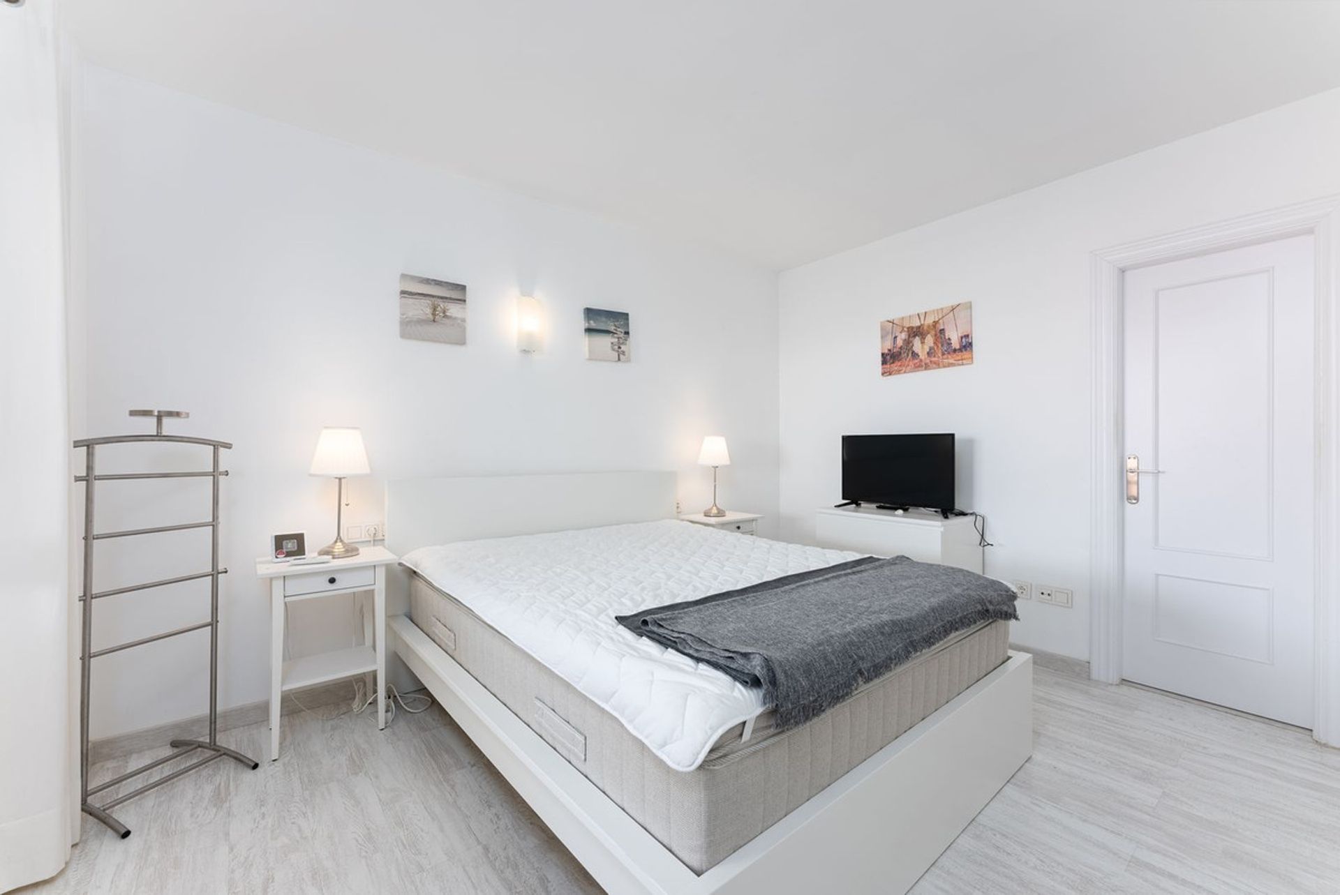 Кондоминиум в Fuengirola, Andalucía 10859940