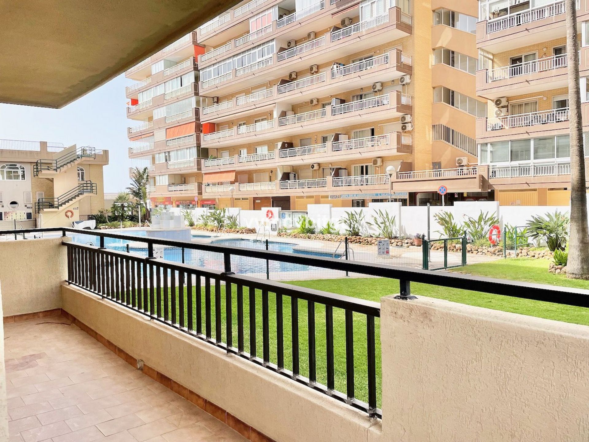 Condominium in Fuengirola, Andalucía 10859996