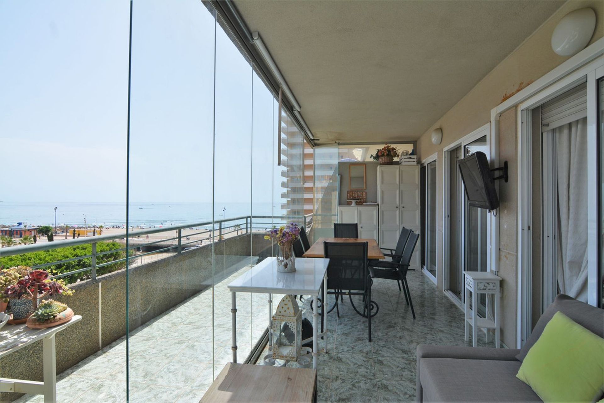 Condominio en Fuengirola, Andalucía 10860011