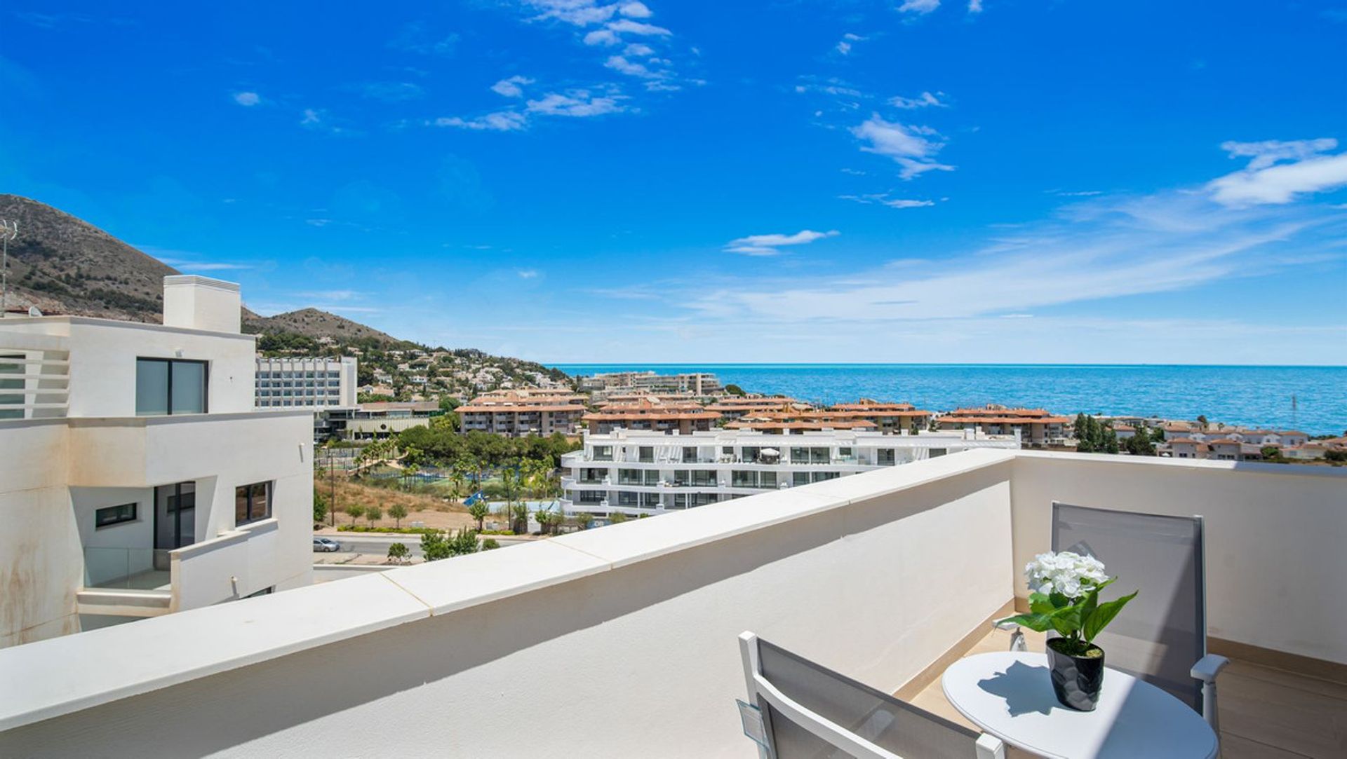 Condominium dans Fuengirola, Andalucía 10860016