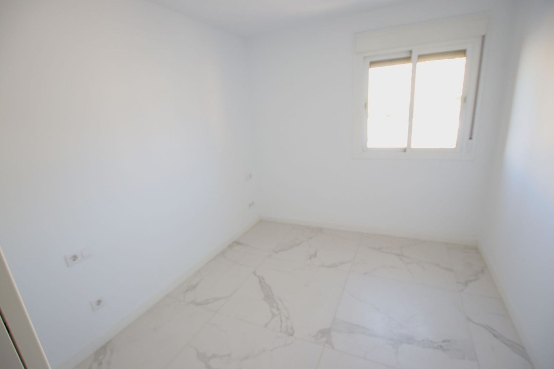 Condominio nel Fuengirola, Andalucía 10860026