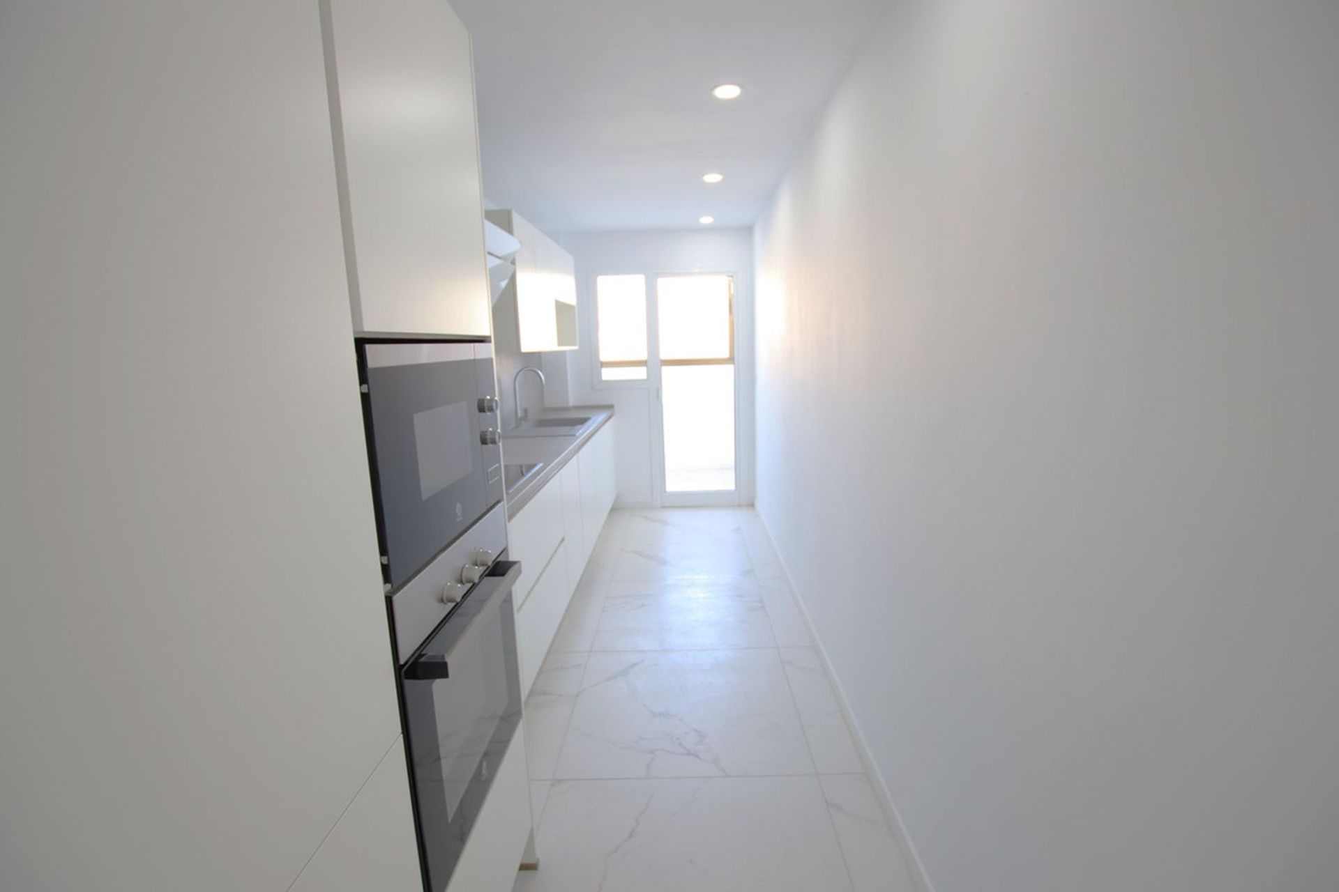 Condominio nel Fuengirola, Andalucía 10860026