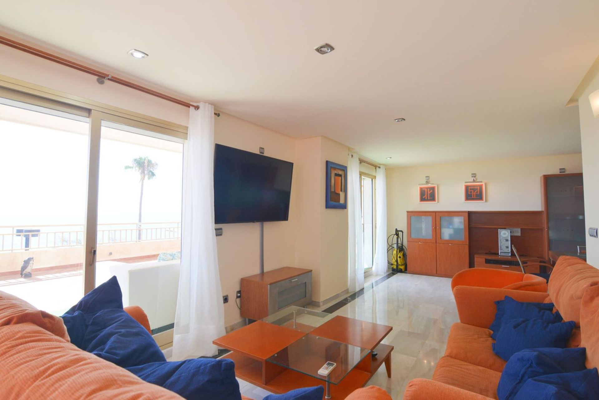 Condominium dans Fuengirola, Andalucía 10860047