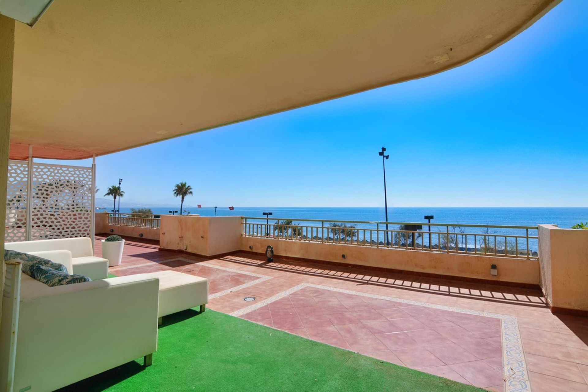 Condominium in Fuengirola, Andalucía 10860047