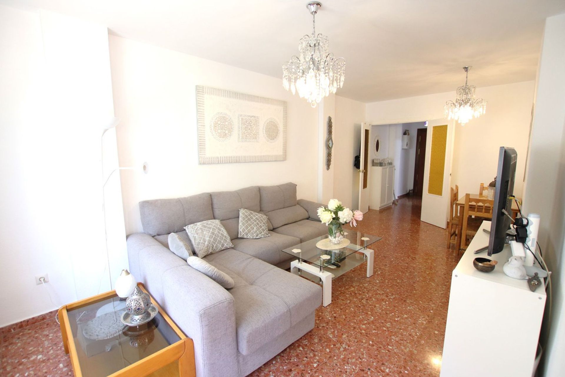 Osakehuoneisto sisään Fuengirola, Andalucía 10860051