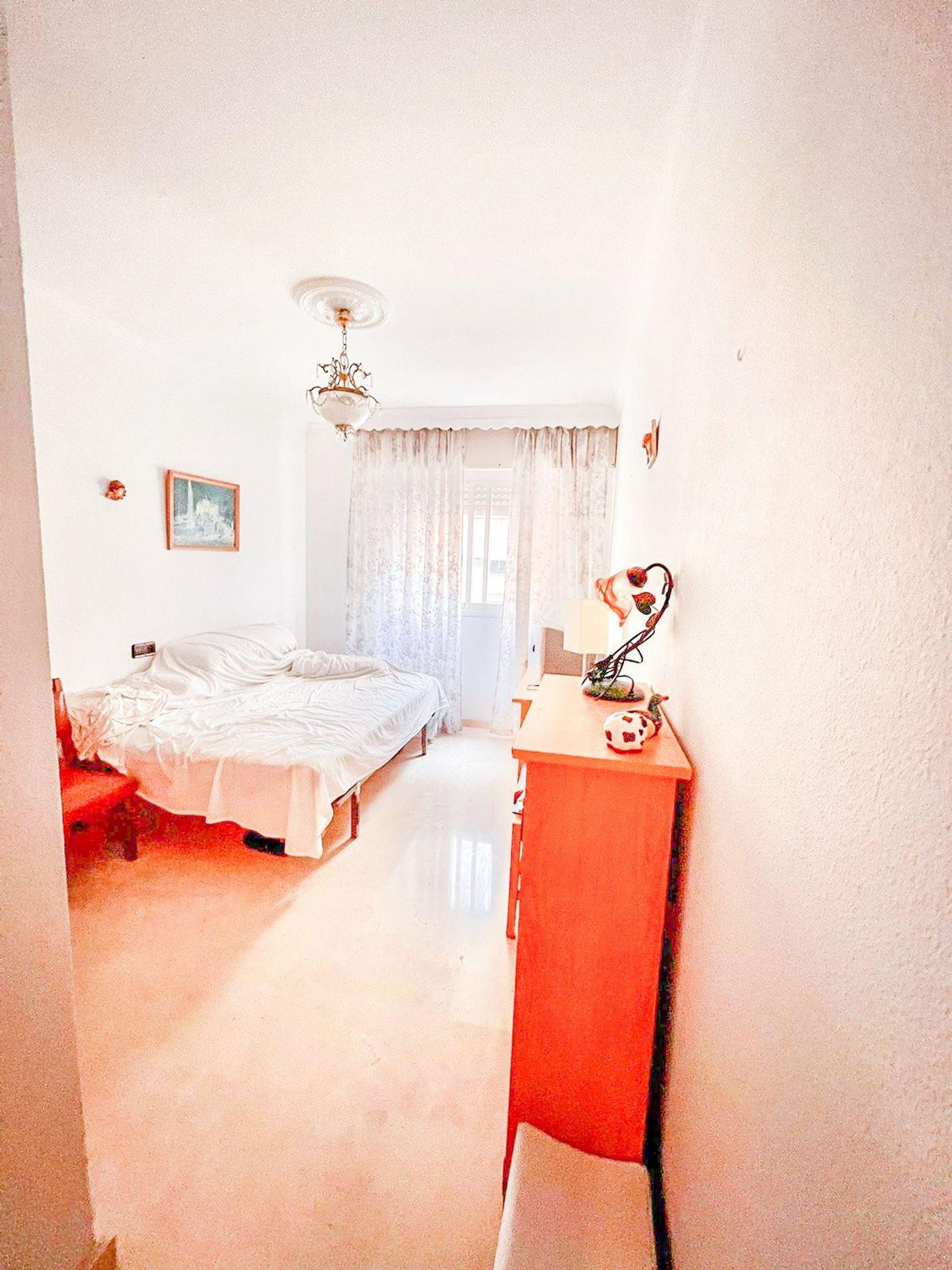 Condominium in Fuengirola, Andalusia 10860074