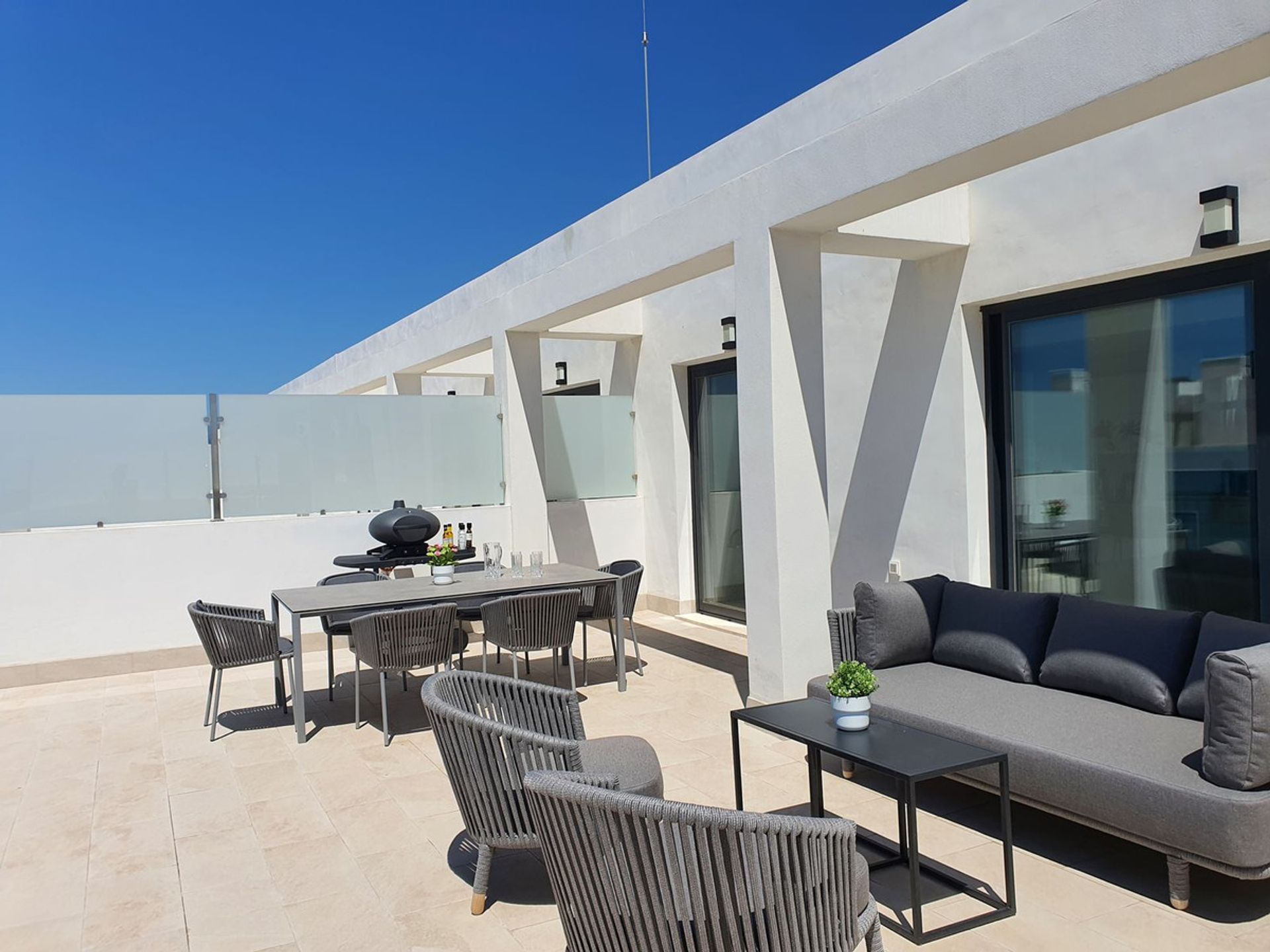 Condominio en Fuengirola, Andalucía 10860099