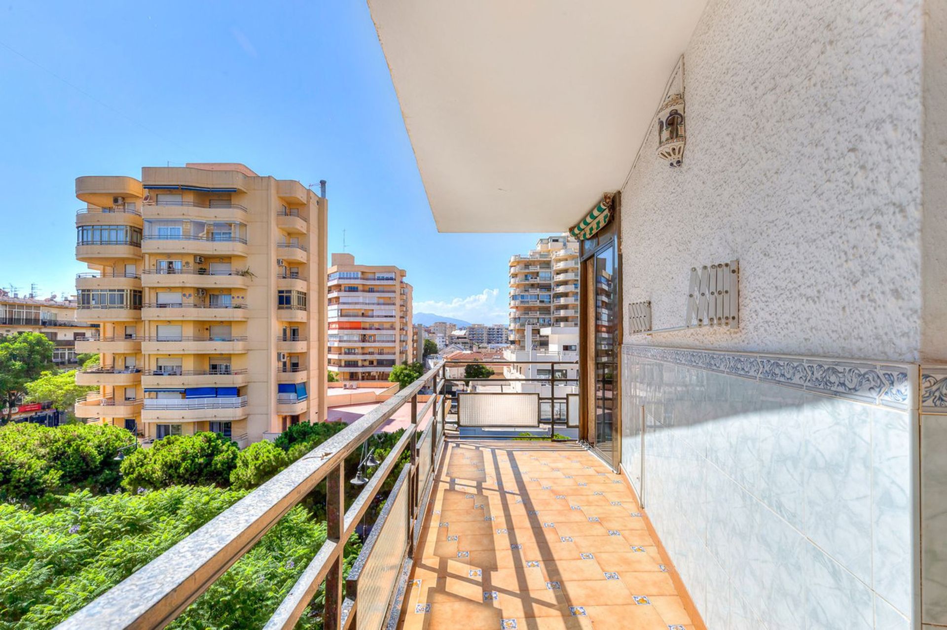 Квартира в Fuengirola, Andalucía 10860118