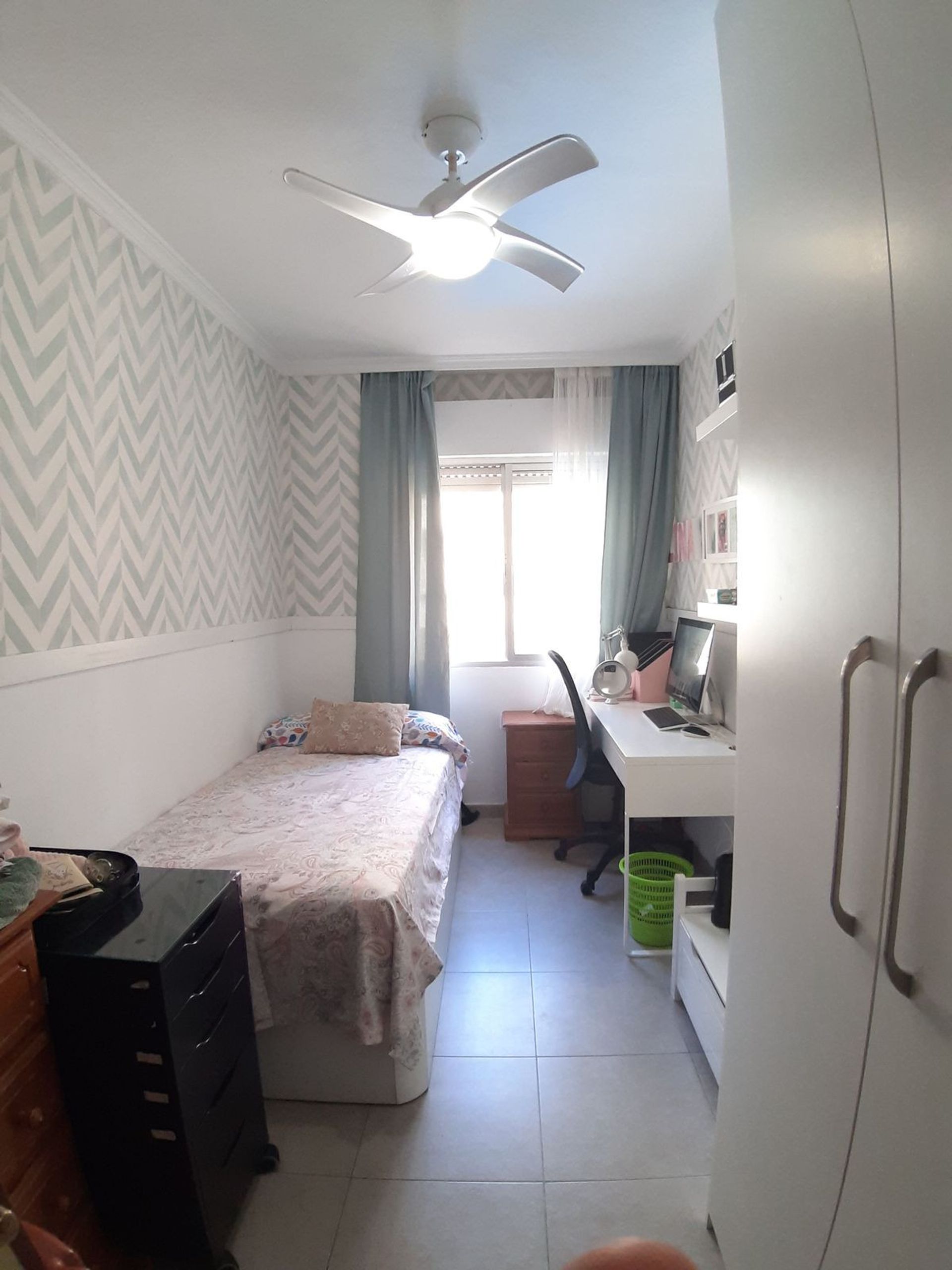 Osakehuoneisto sisään Fuengirola, Andalucía 10860137