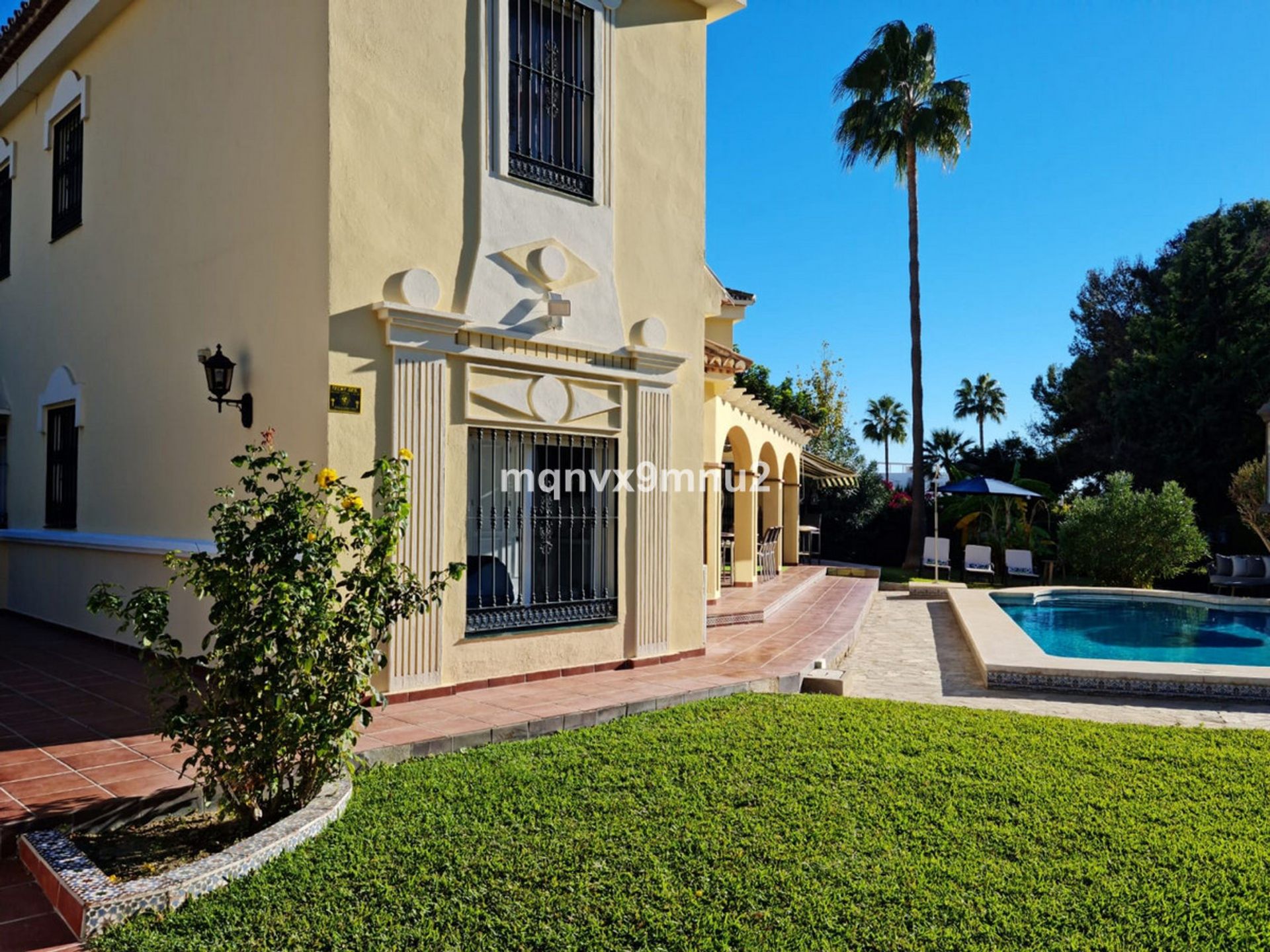 Huis in Fuengirola, Andalucía 10860195