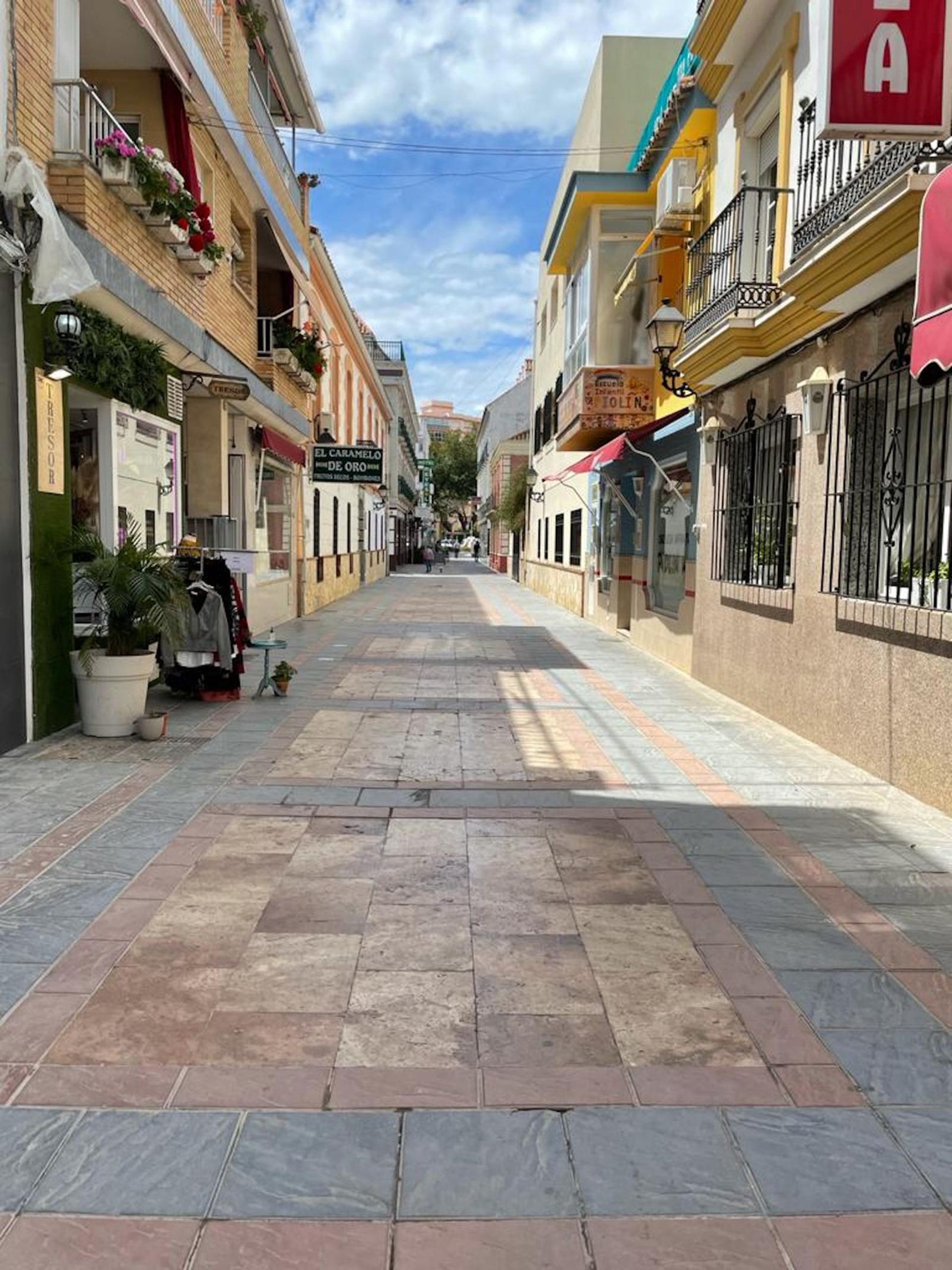 Tierra en Fuengirola, Andalucía 10860284