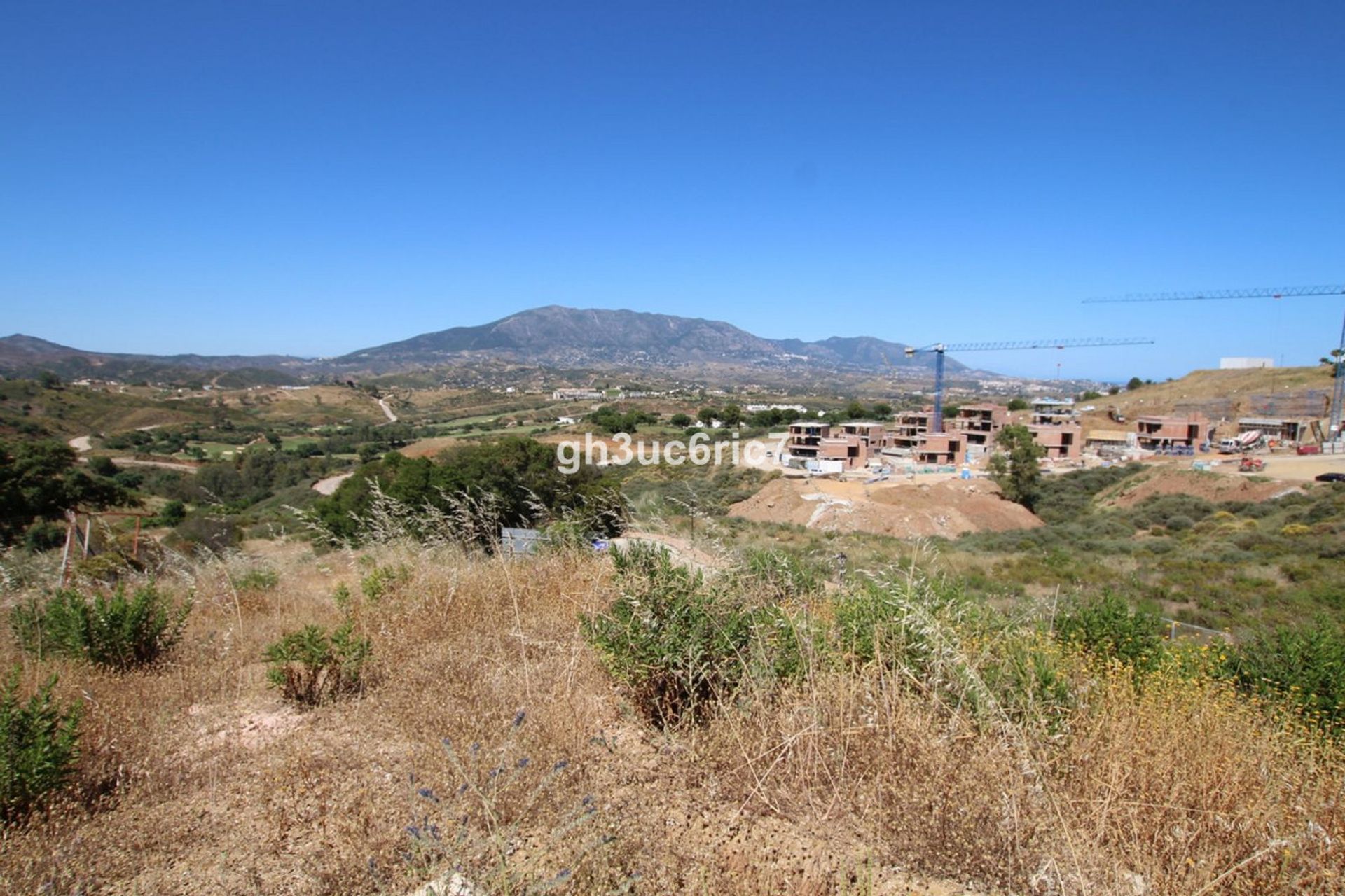 Land in Fuengirola, Andalusië 10860757