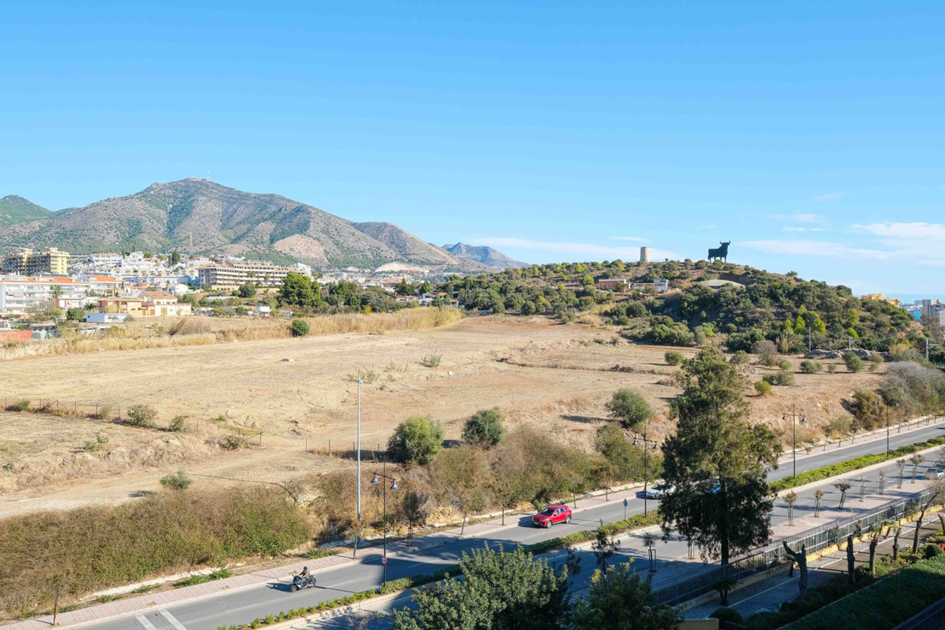 Condominium in Fuengirola, Andalucía 10860978