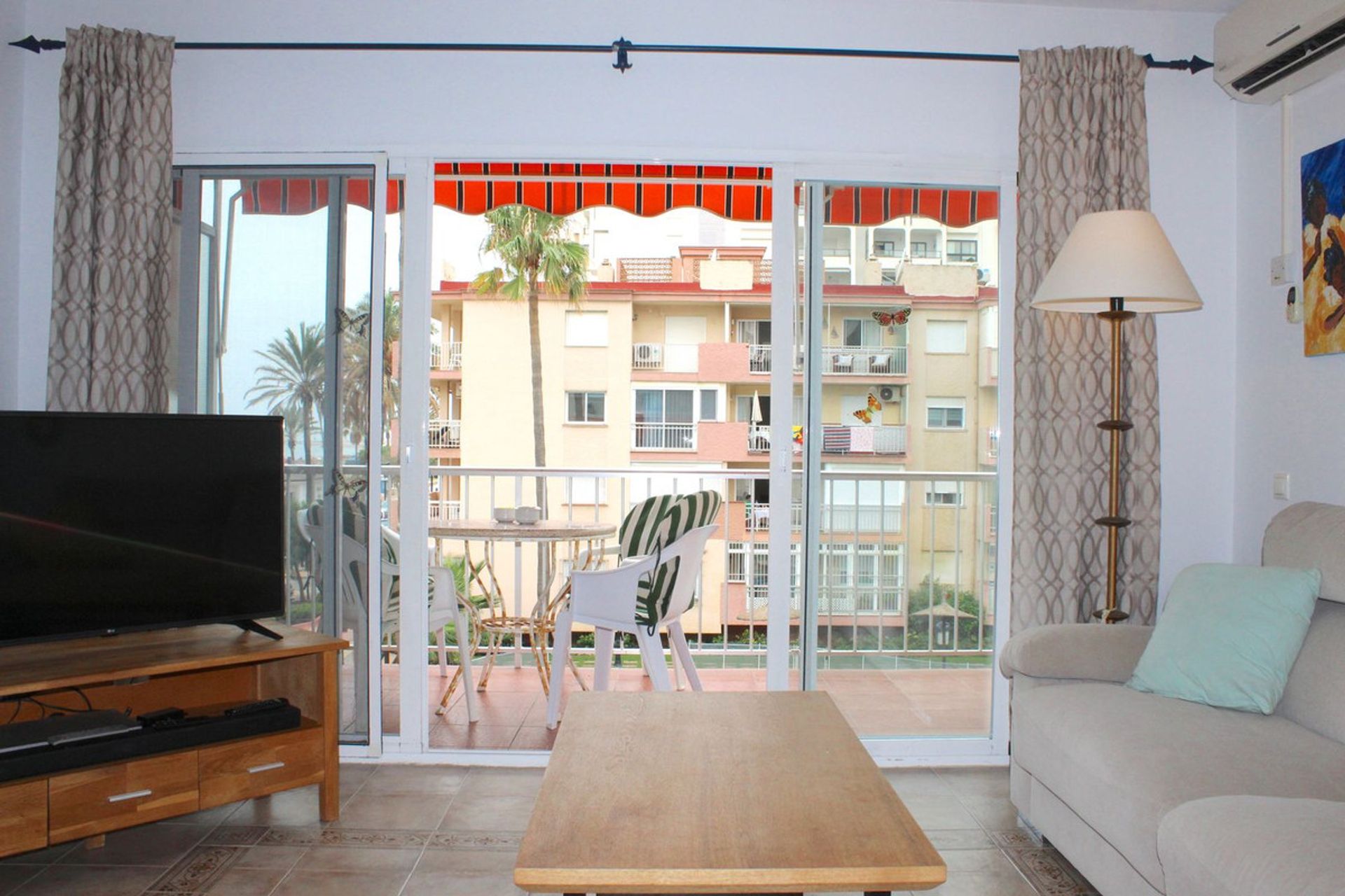 Condominium in Fuengirola, Andalucía 10860997