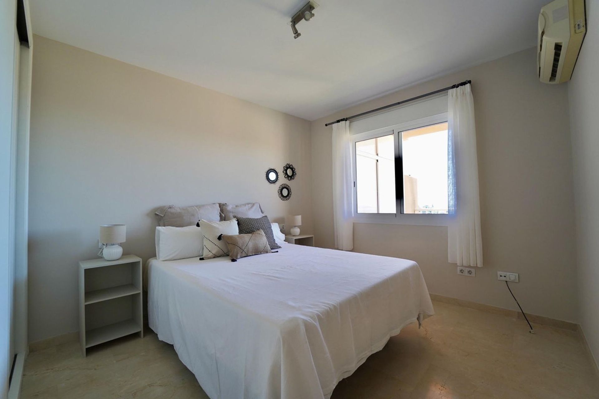 Condominio en Fuengirola, Andalucía 10861131