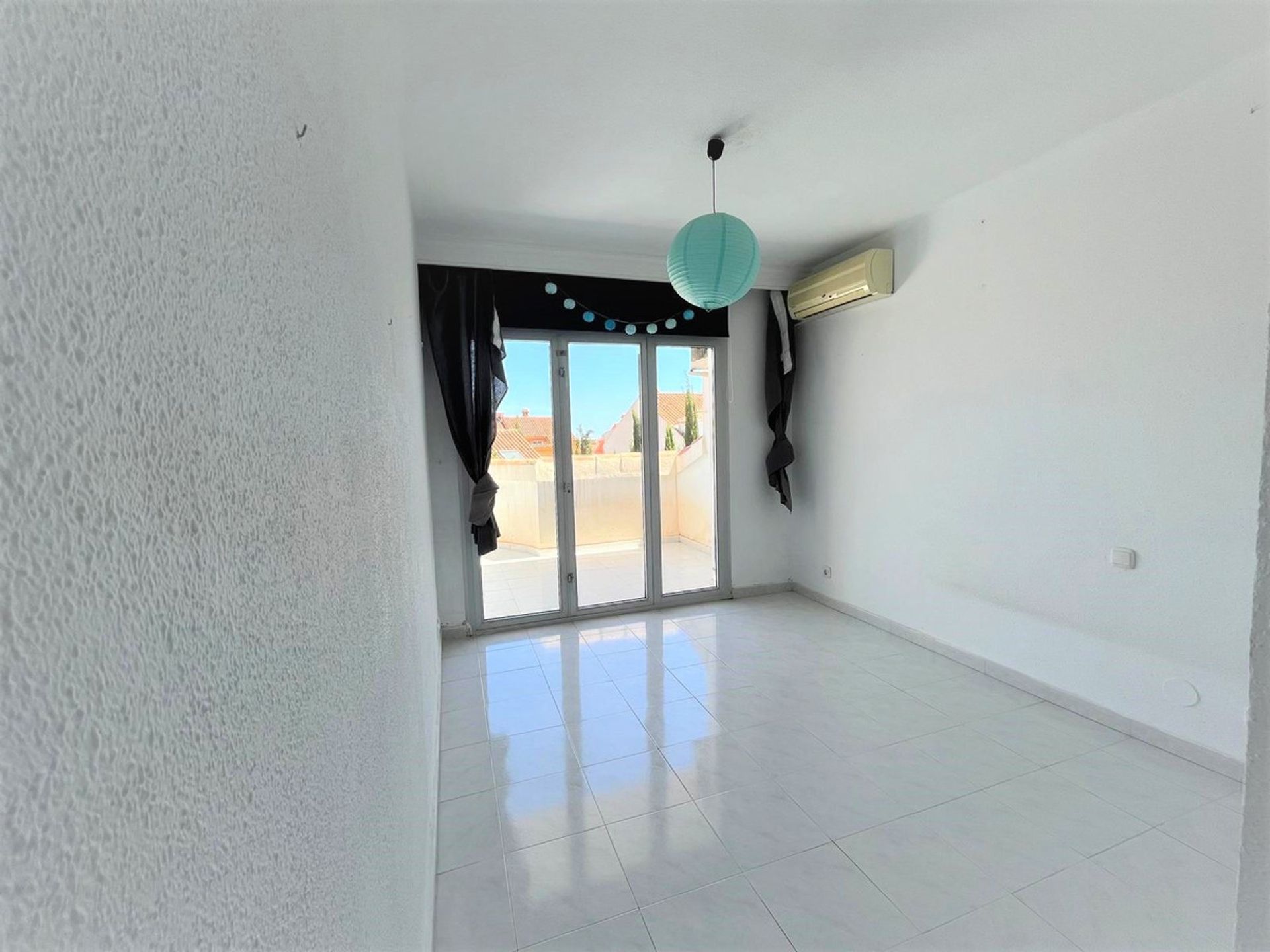 Huis in Fuengirola, Andalucía 10861141