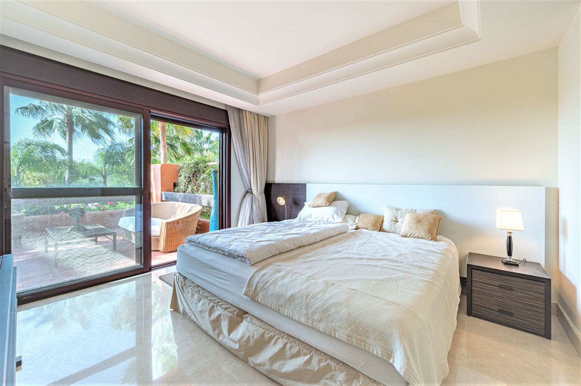 Condominium in Marbella, Andalusia 10861527