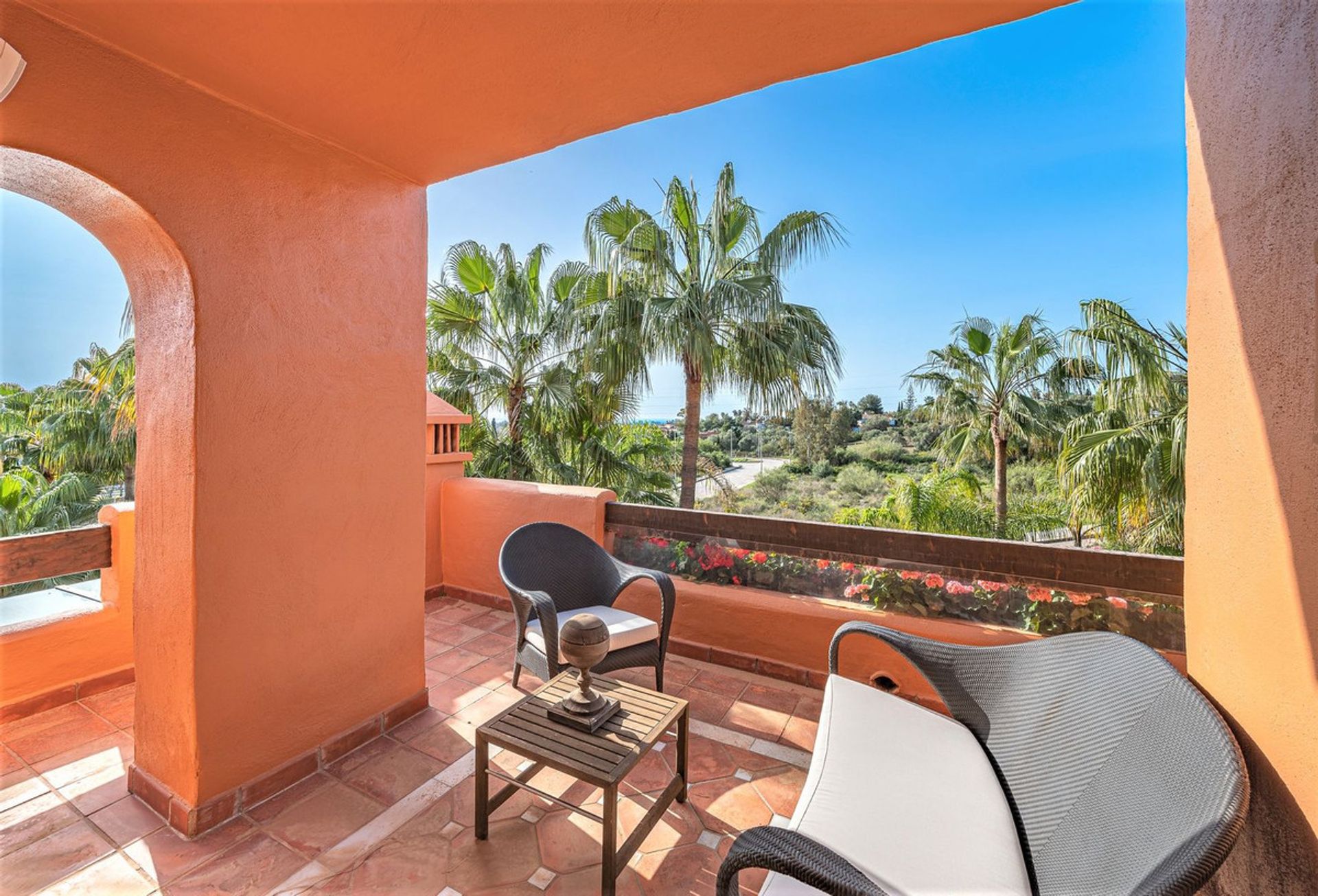 Condominium in Marbella, Andalusia 10861527