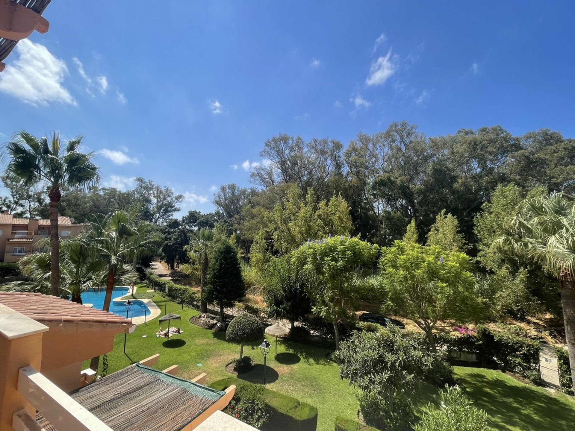 Condominio nel Marbella, Andalusia 10861559