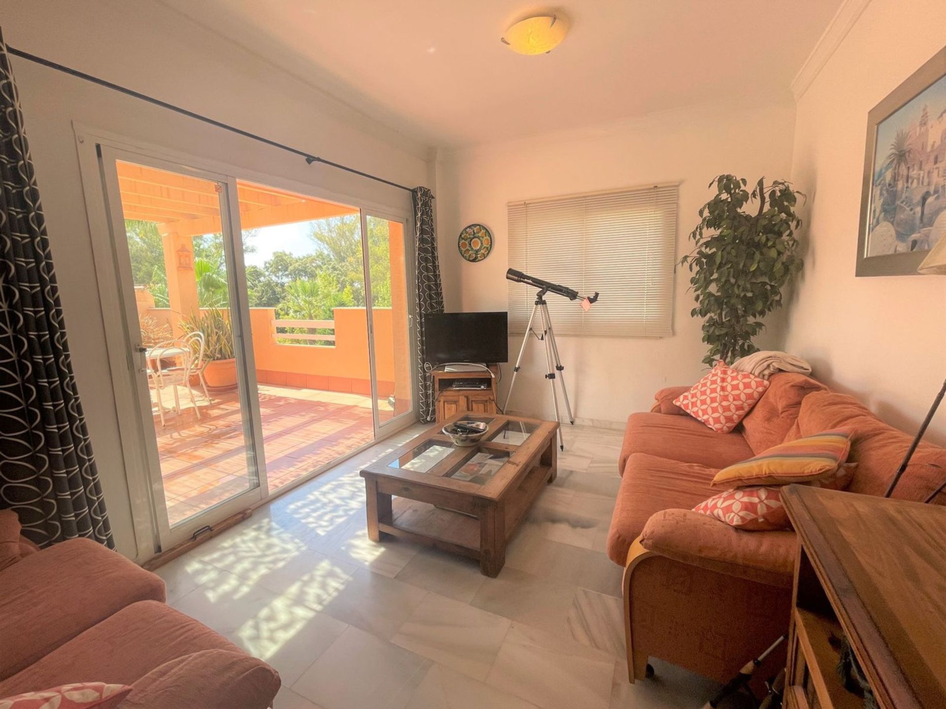 Condominio nel Marbella, Andalusia 10861559