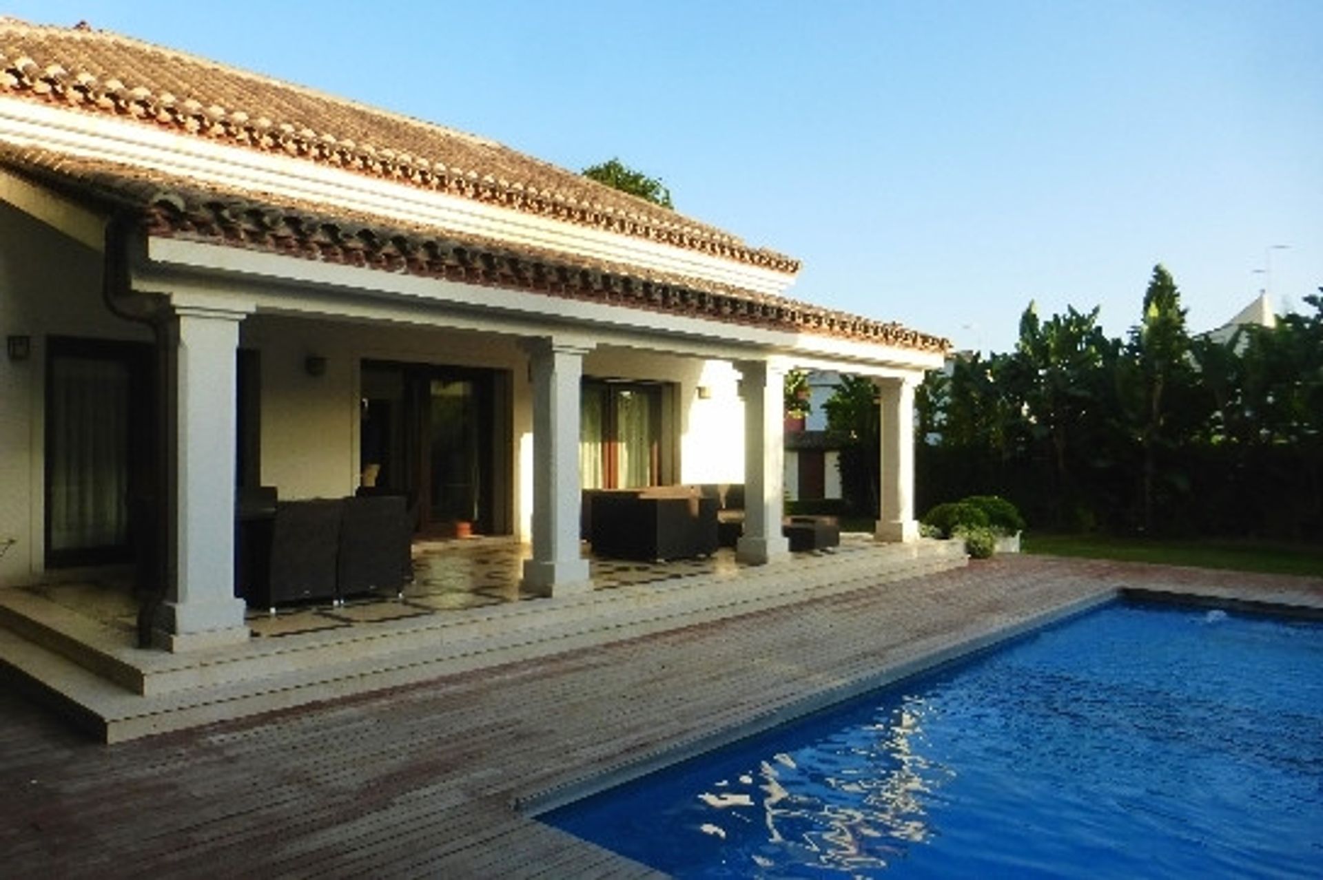 Rumah di Marbella, Andalusia 10861654