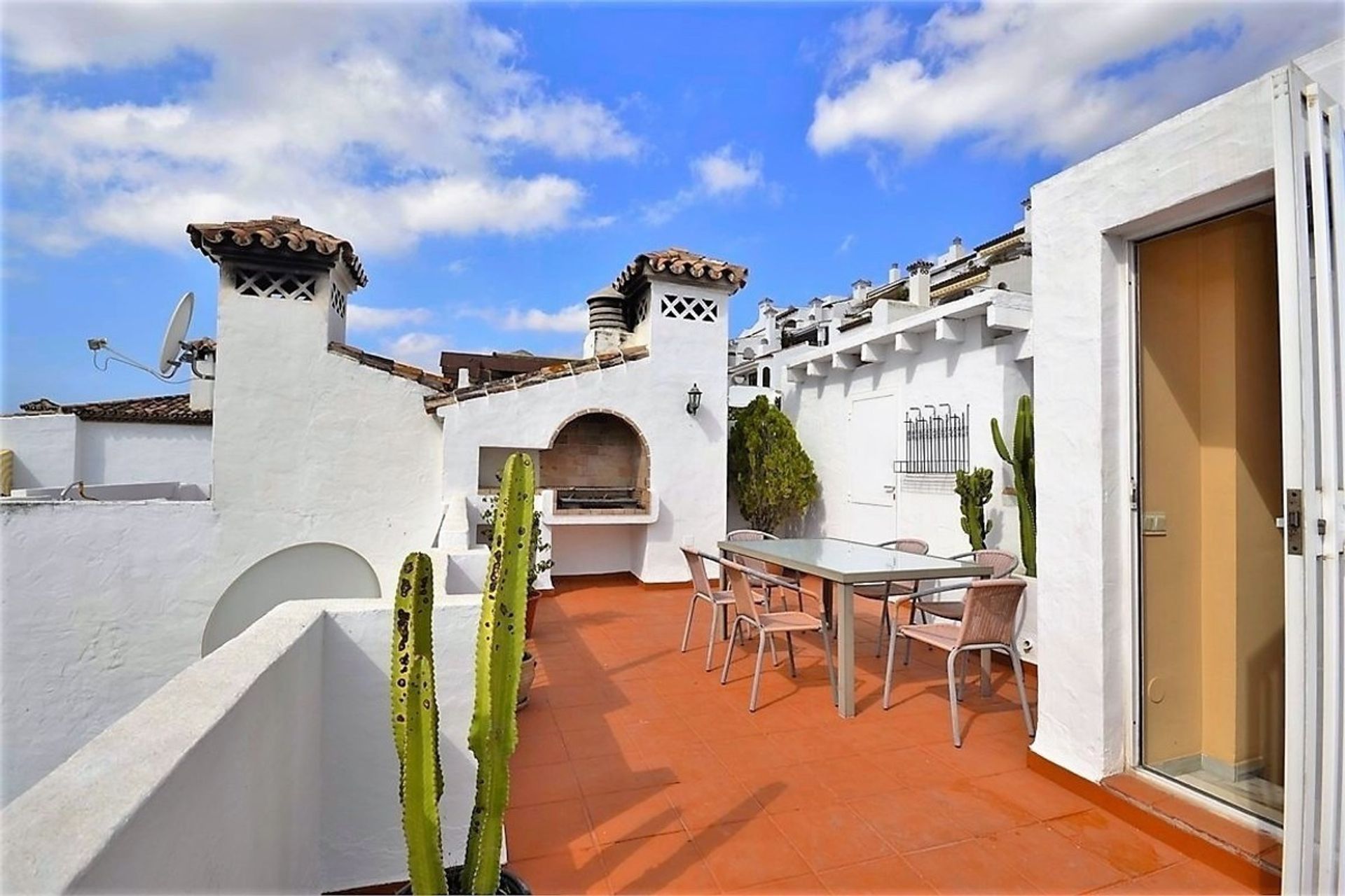 Casa nel Marbella, Andalucía 10861667