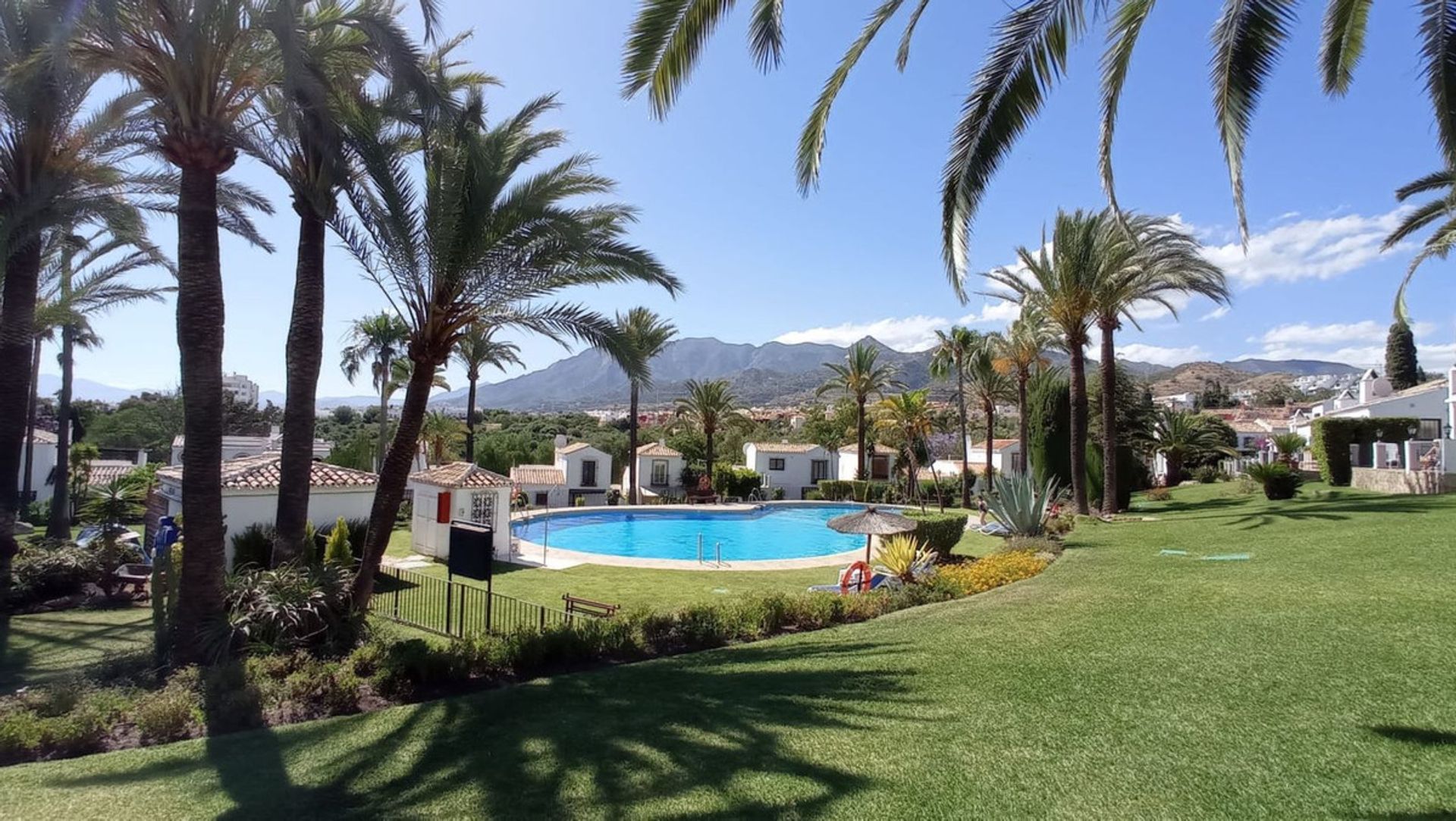 Haus im Marbella, Andalusien 10861720