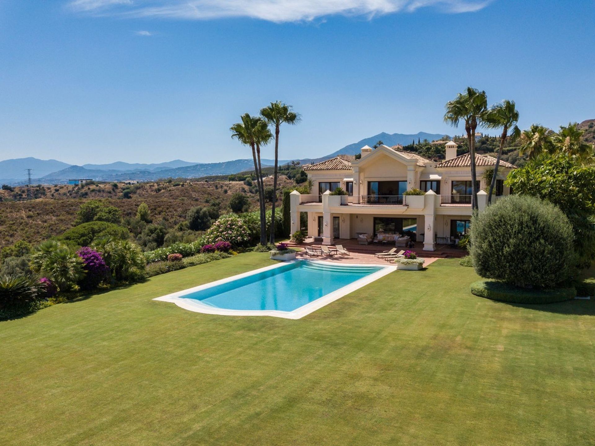 House in Marbella, Andalusia 10861749