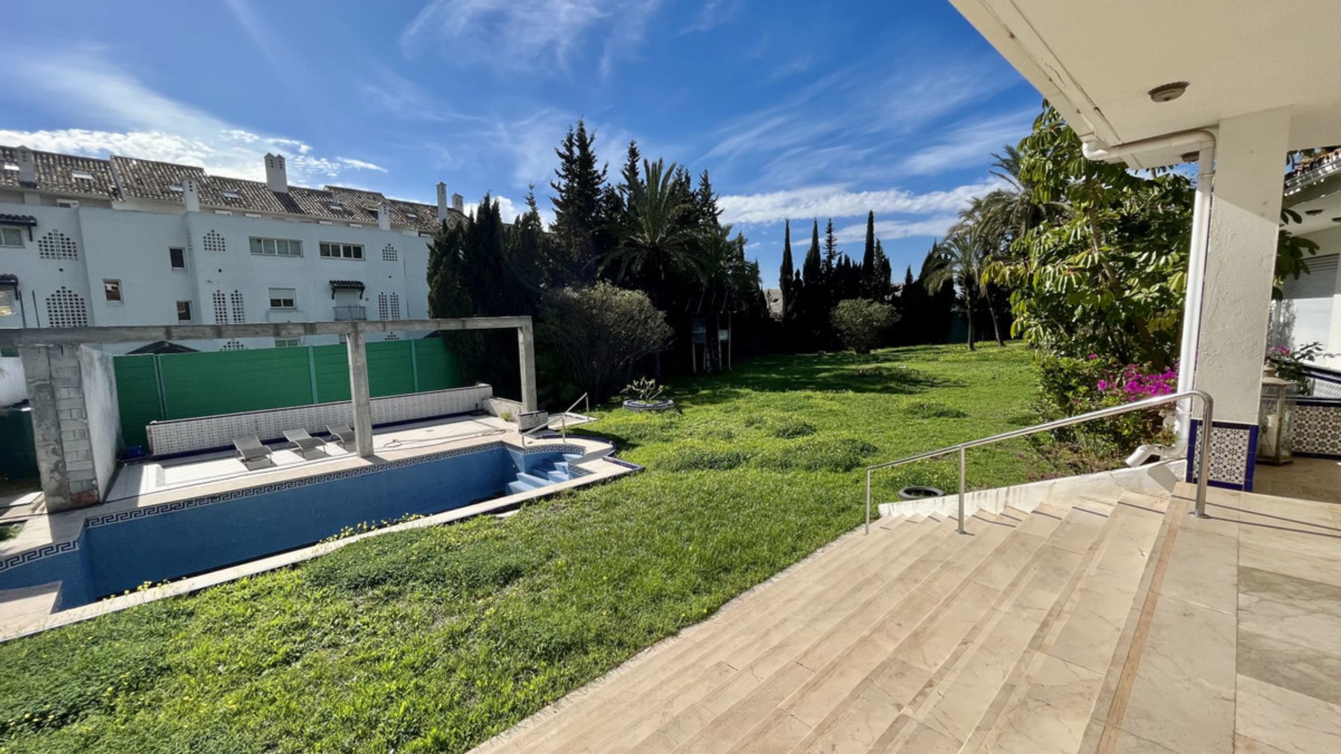 Tanah dalam Marbella, Andalucía 10861851