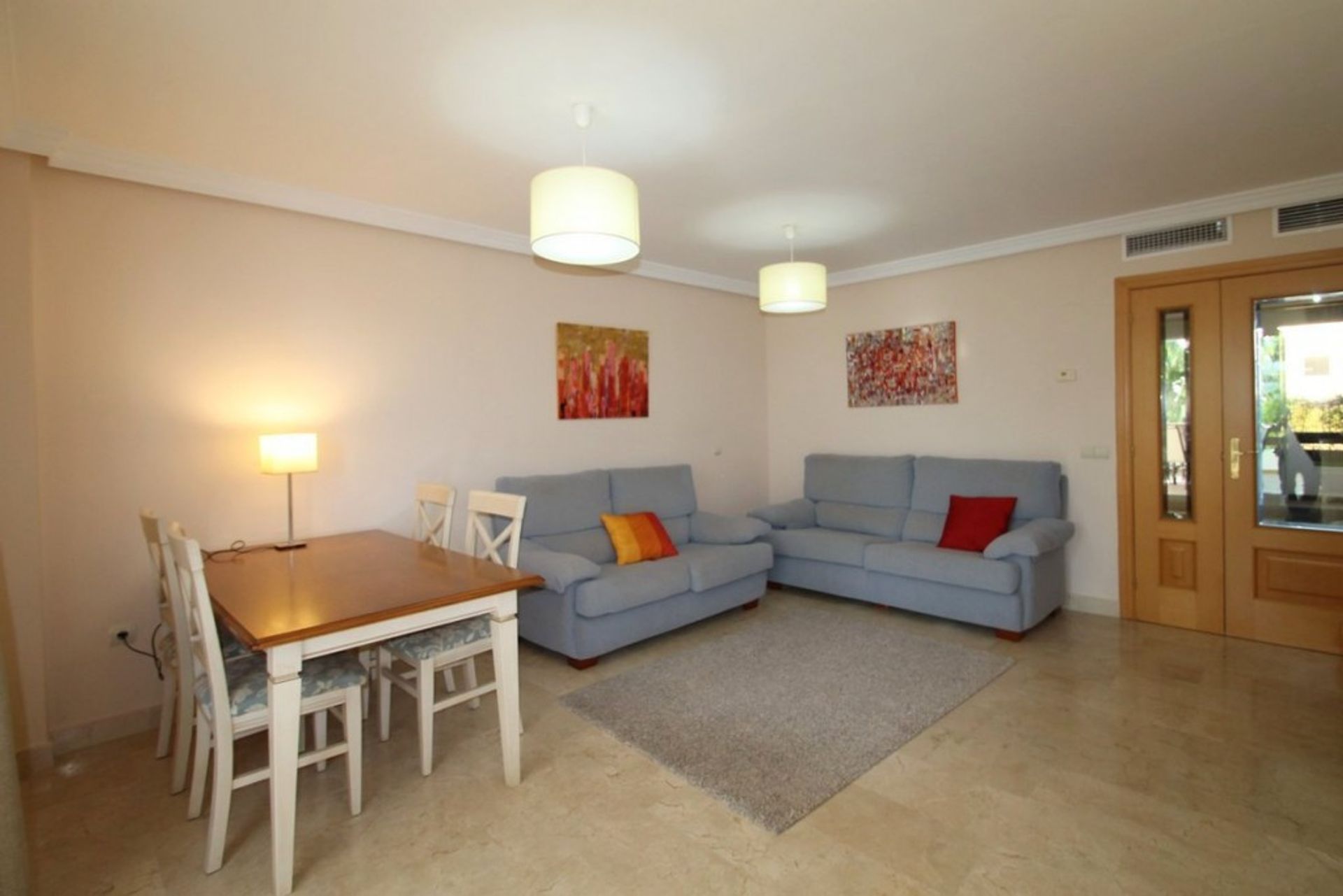 Condominio en Marbella, Andalucía 10862341