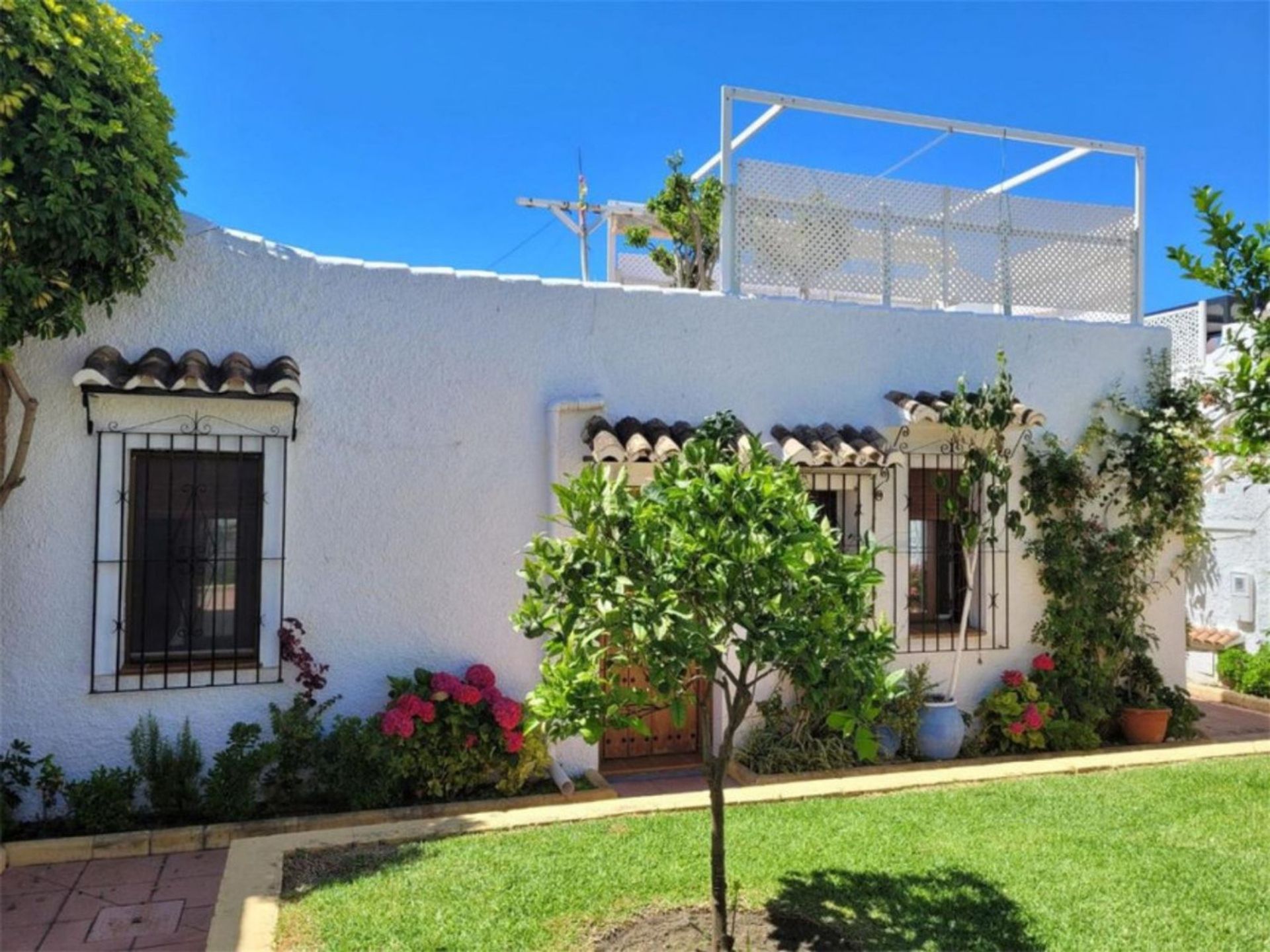 Huis in Marbella, Andalucía 10862405