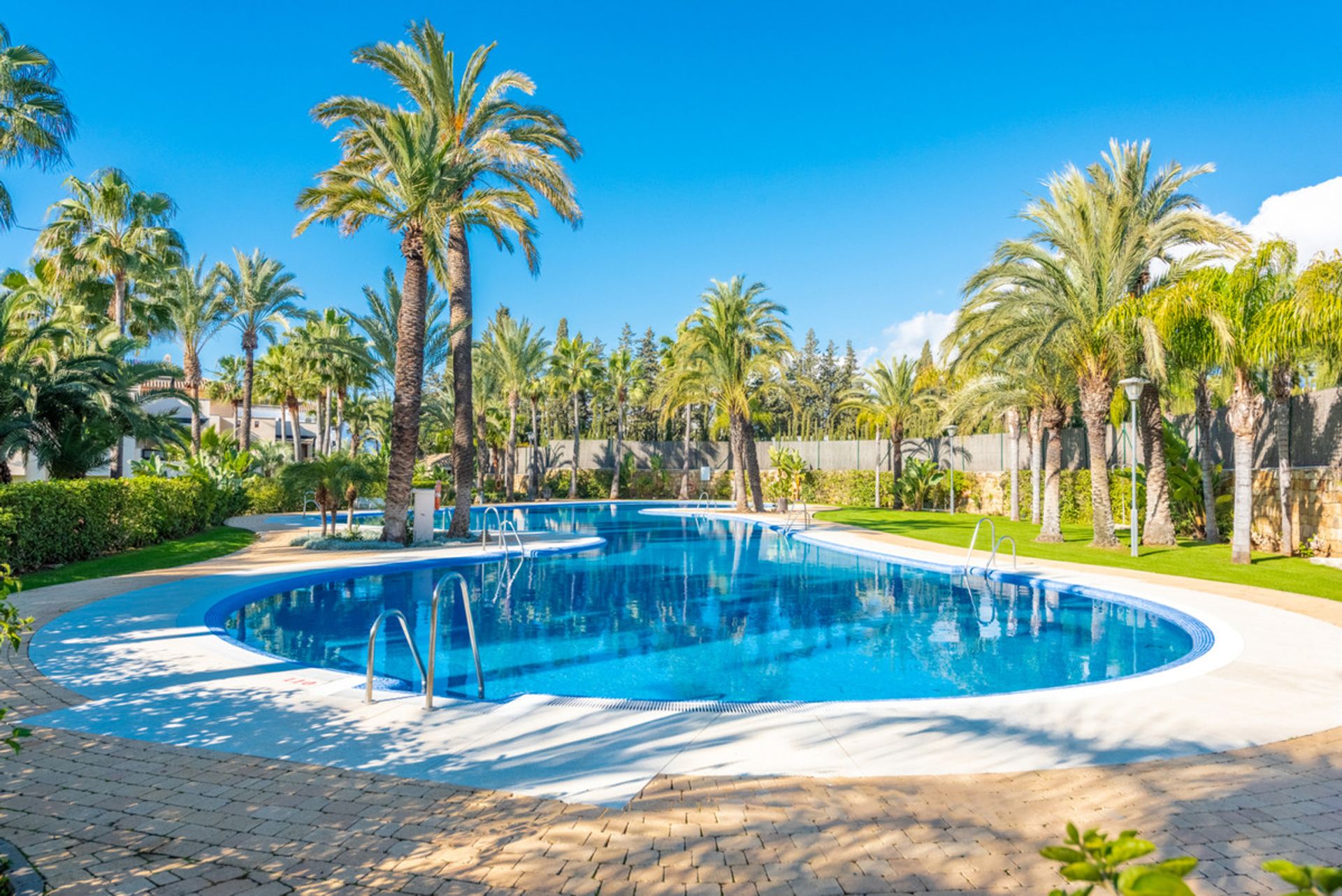 Osakehuoneisto sisään Marbella, Andalucía 10862477