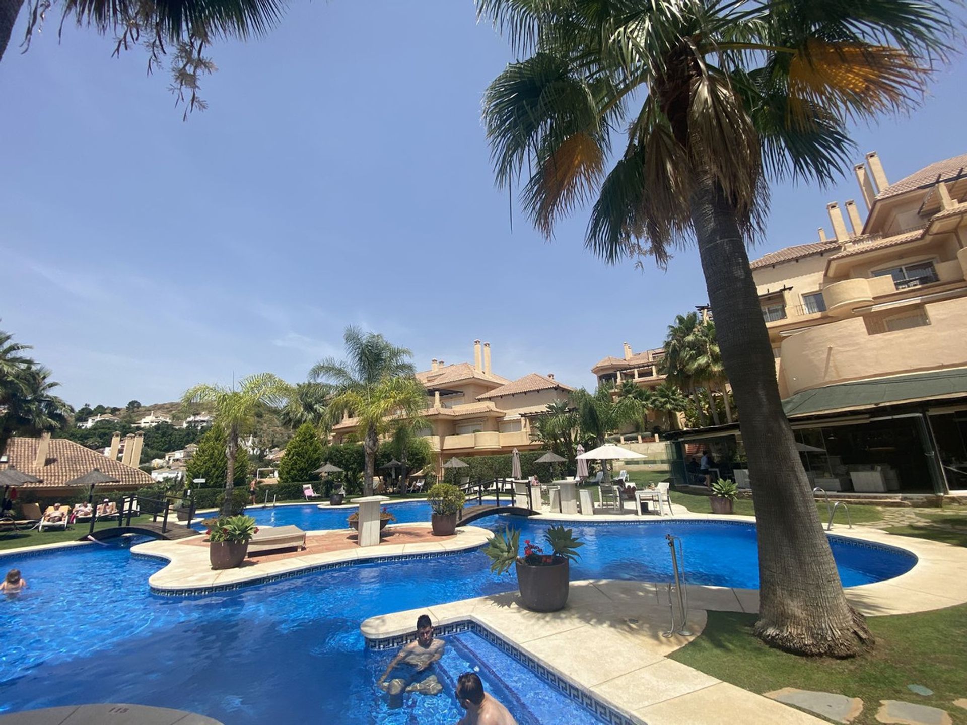 Condominio en El Ángel, Andalucía 10862528