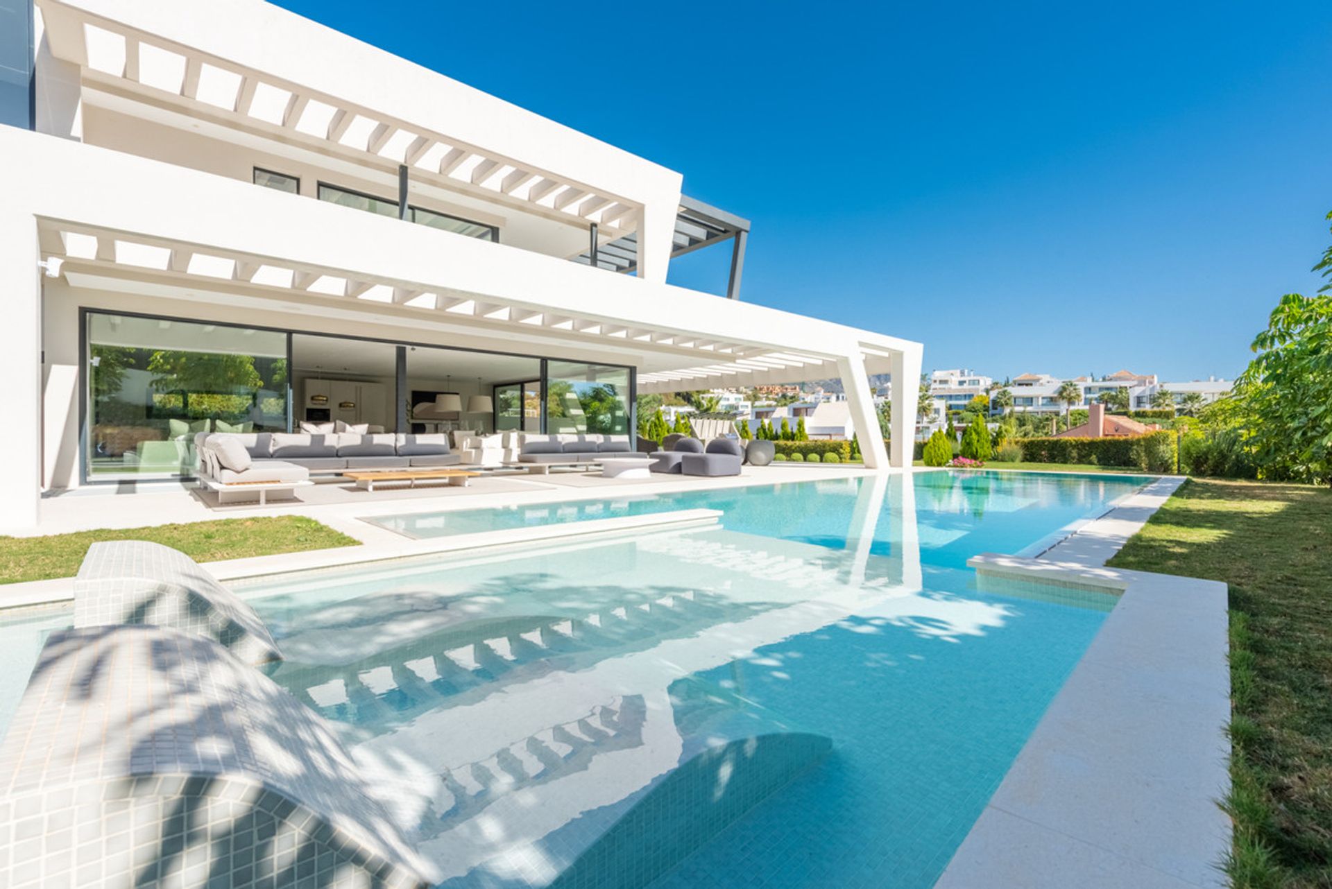 Huis in Marbella, Andalucía 10862674