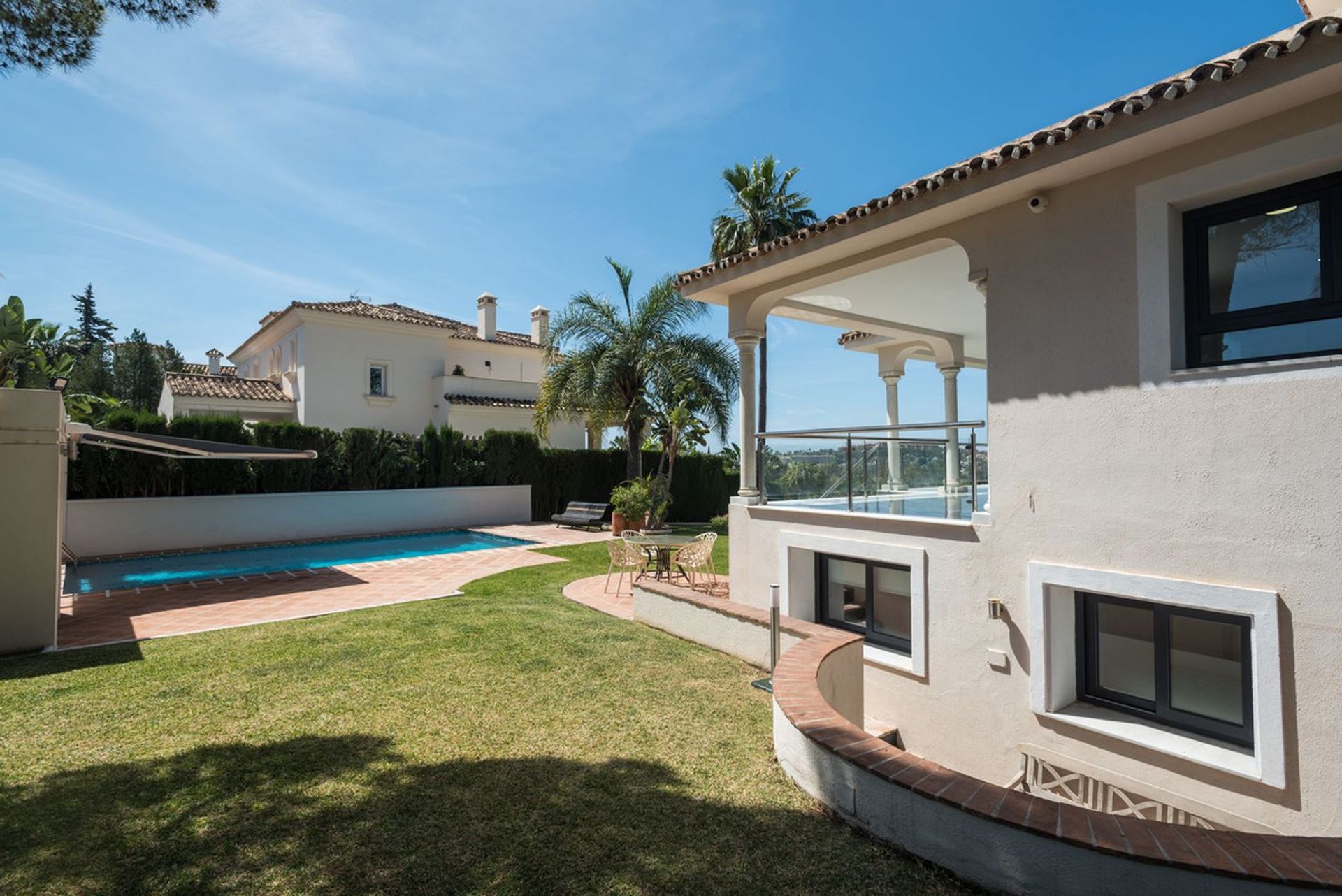 rumah dalam Marbella, Andalucía 10862719