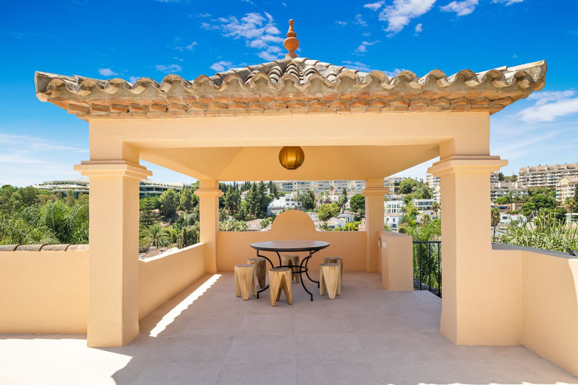 casa en Marbella, Andalucía 10862759