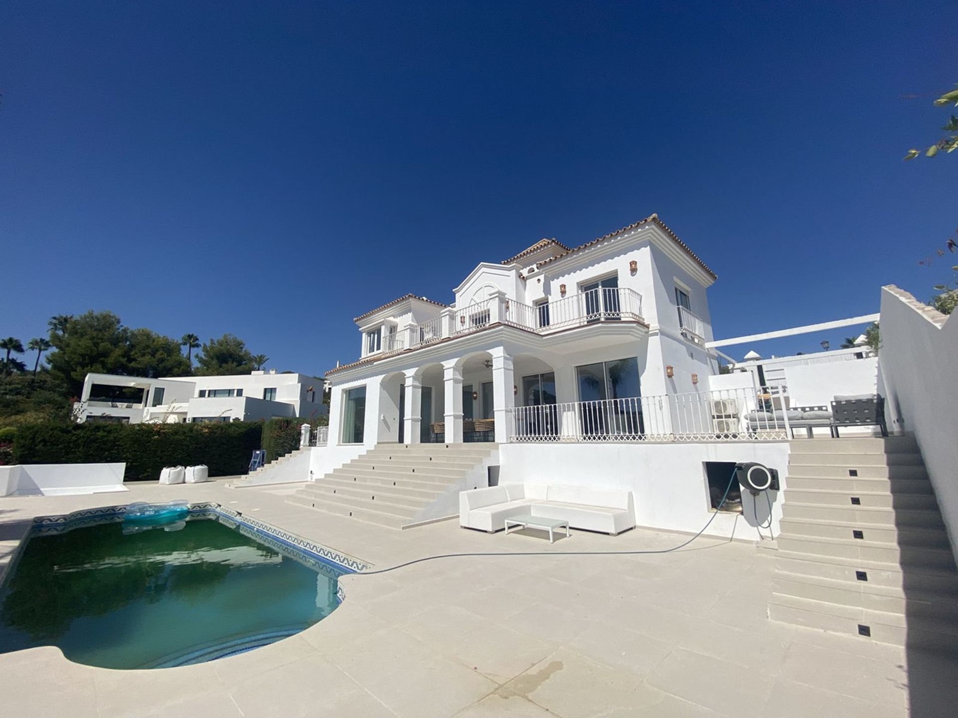 Haus im Marbella, Andalucía 10862770