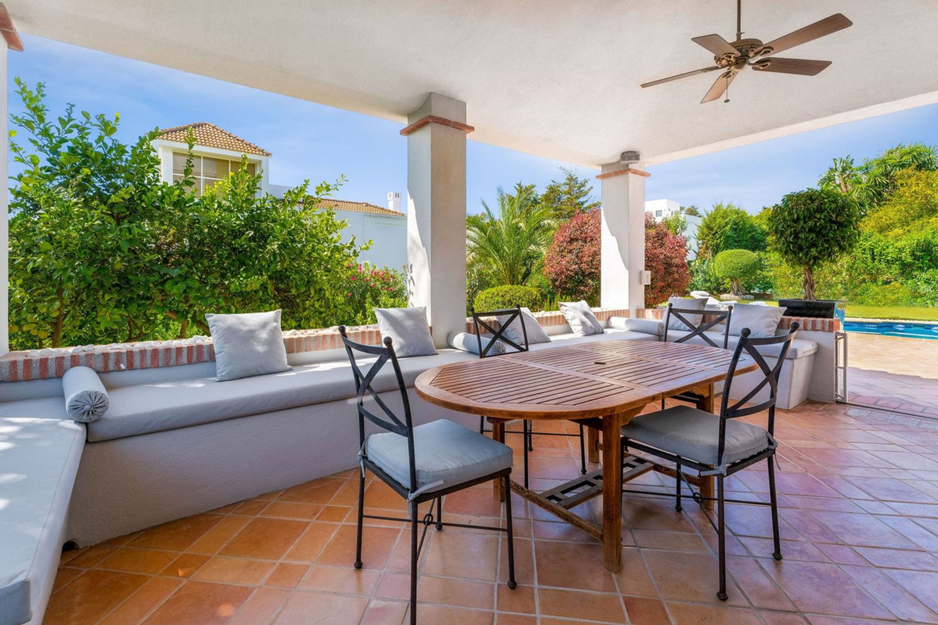 Haus im Marbella, Andalucía 10862777