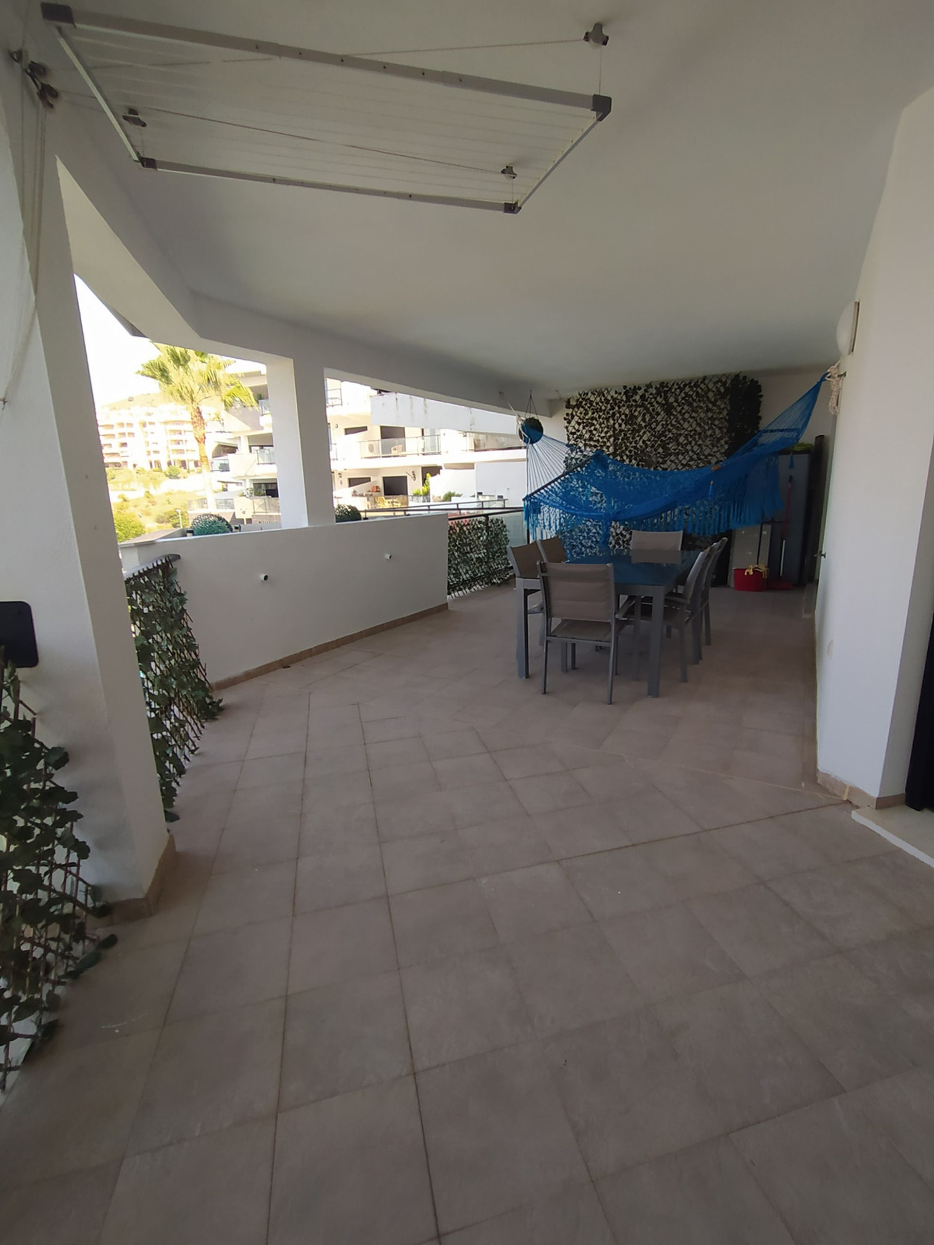 Condominio en Urbanización Riviera Sol, Andalucía 10862843