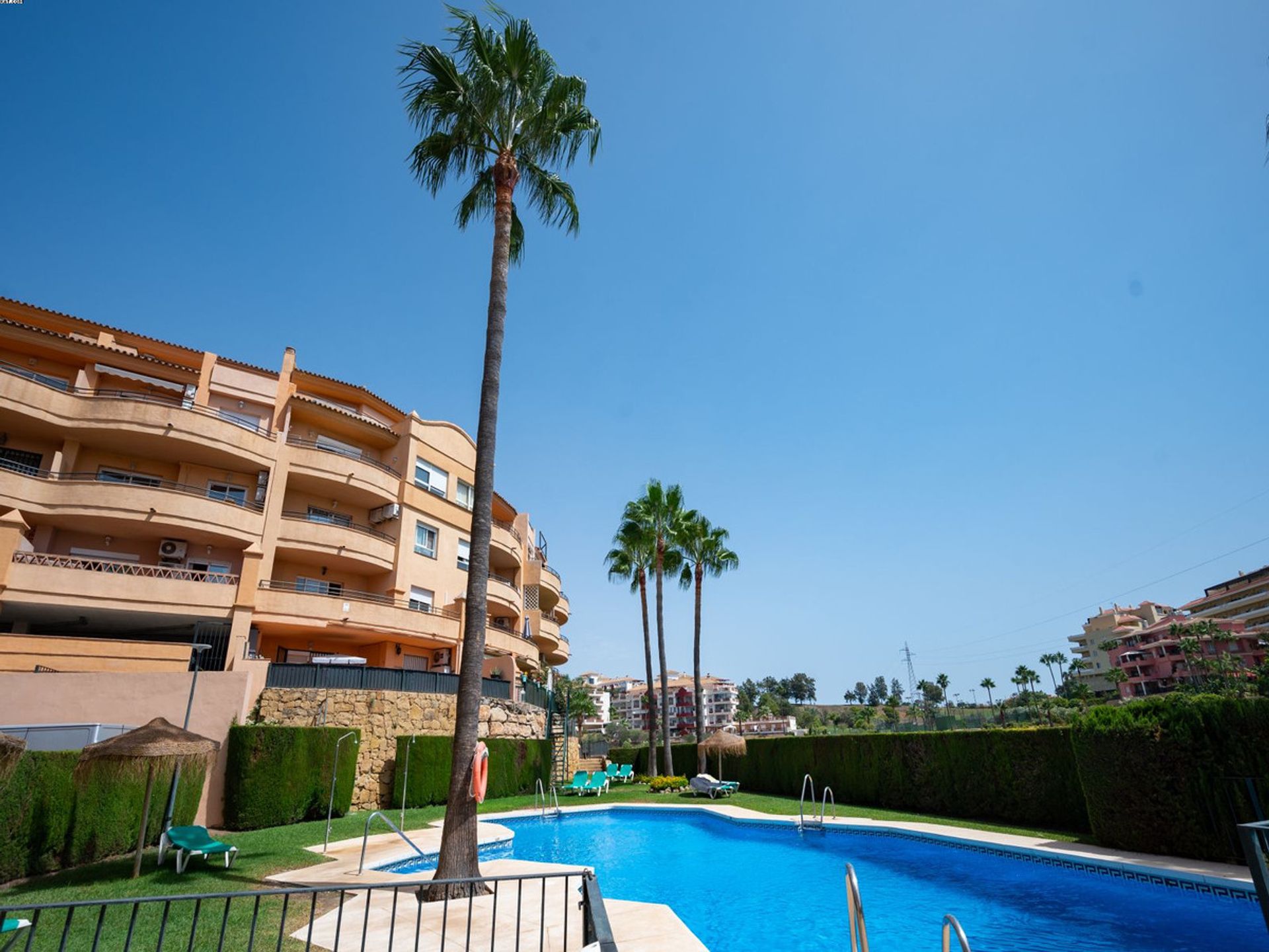 Ejerlejlighed i Urbanización Riviera Sol, Andalucía 10862882