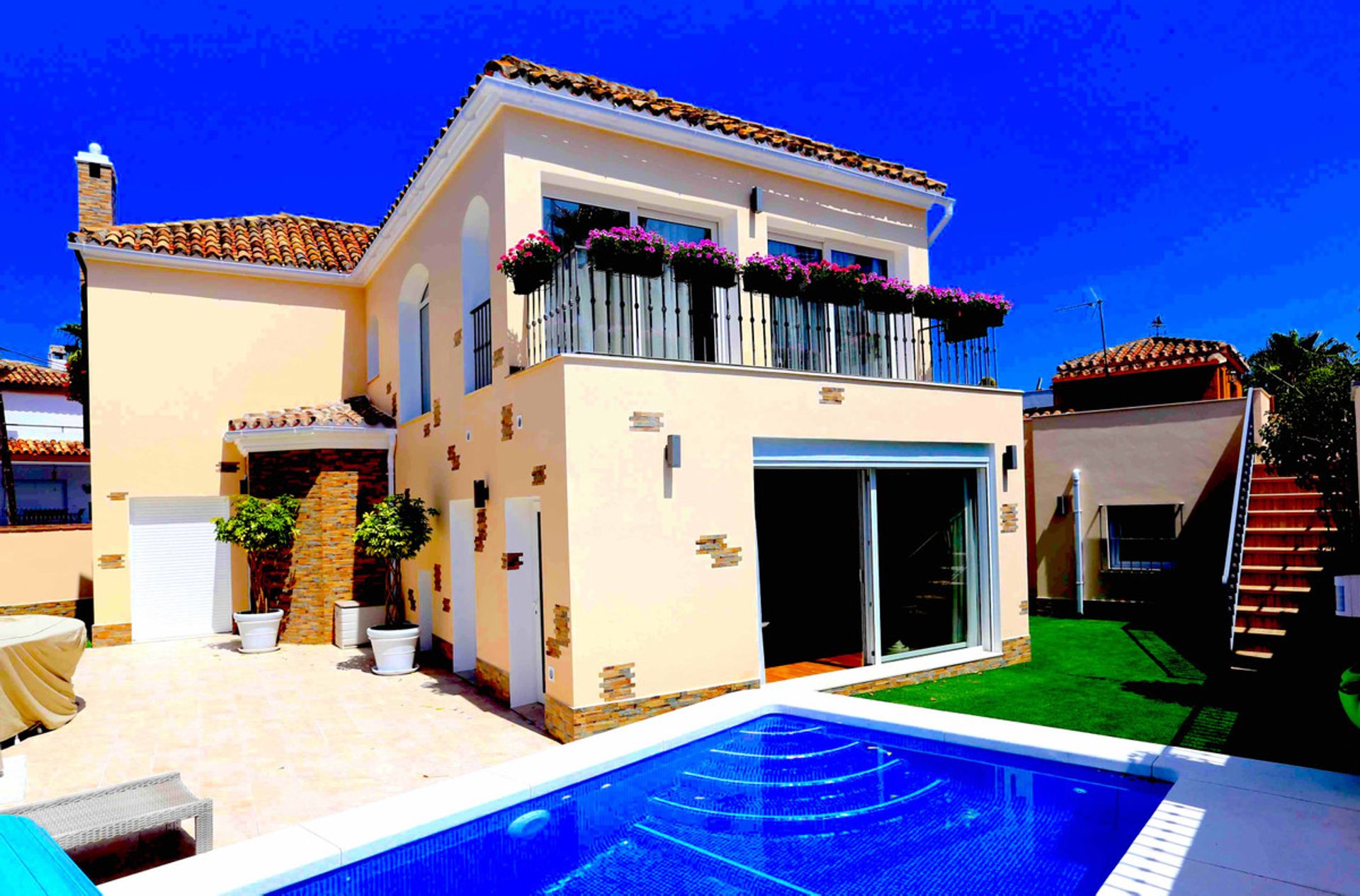 Huis in San Pedro de Alcántara, Andalusië 10863006